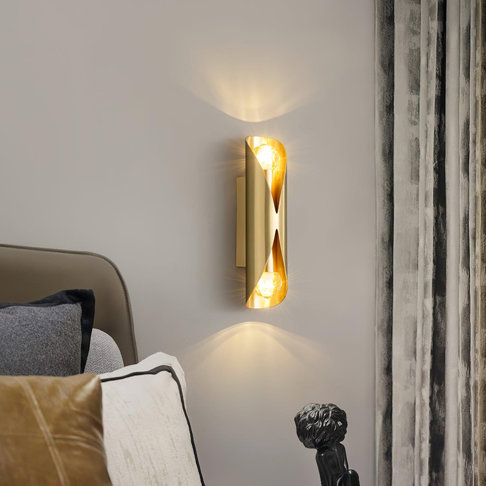Avynila Modern Minimalist Diamonds Brass Wall Lamp-Neutral Decor