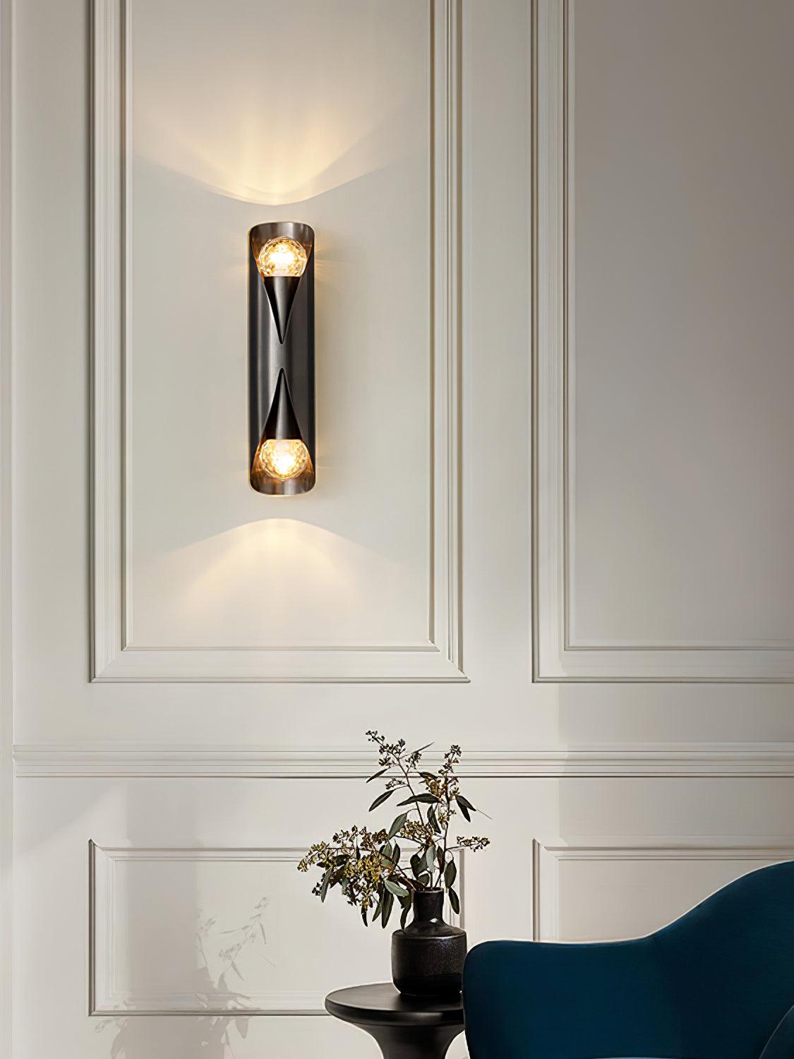 Avynila Modern Minimalist Diamonds Brass Wall Lamp-Neutral Decor