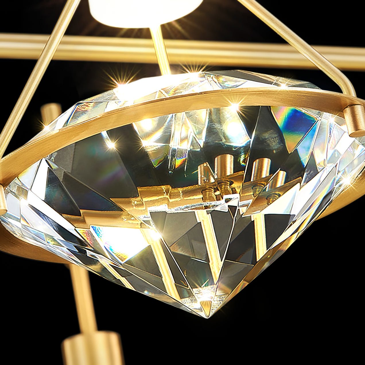 Cira Pendant Lamp Brass Crystal Elegant-Neutral Decor