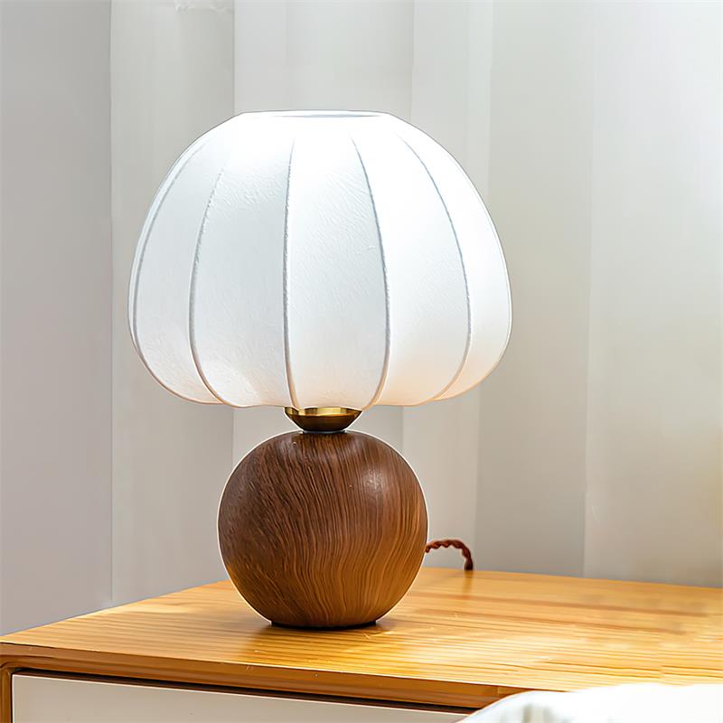 Mochy Table Lamp