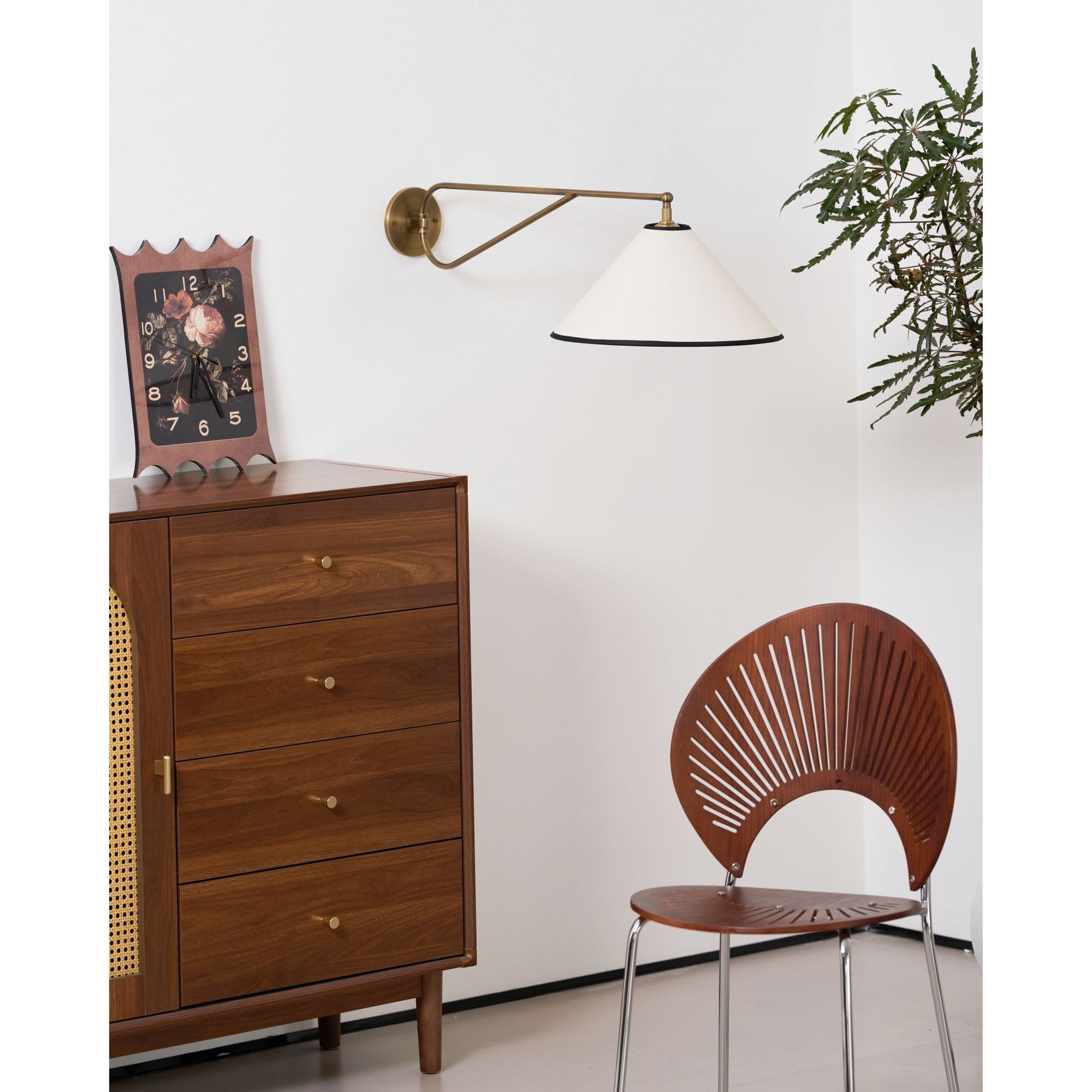 Nexa Wall Lamp