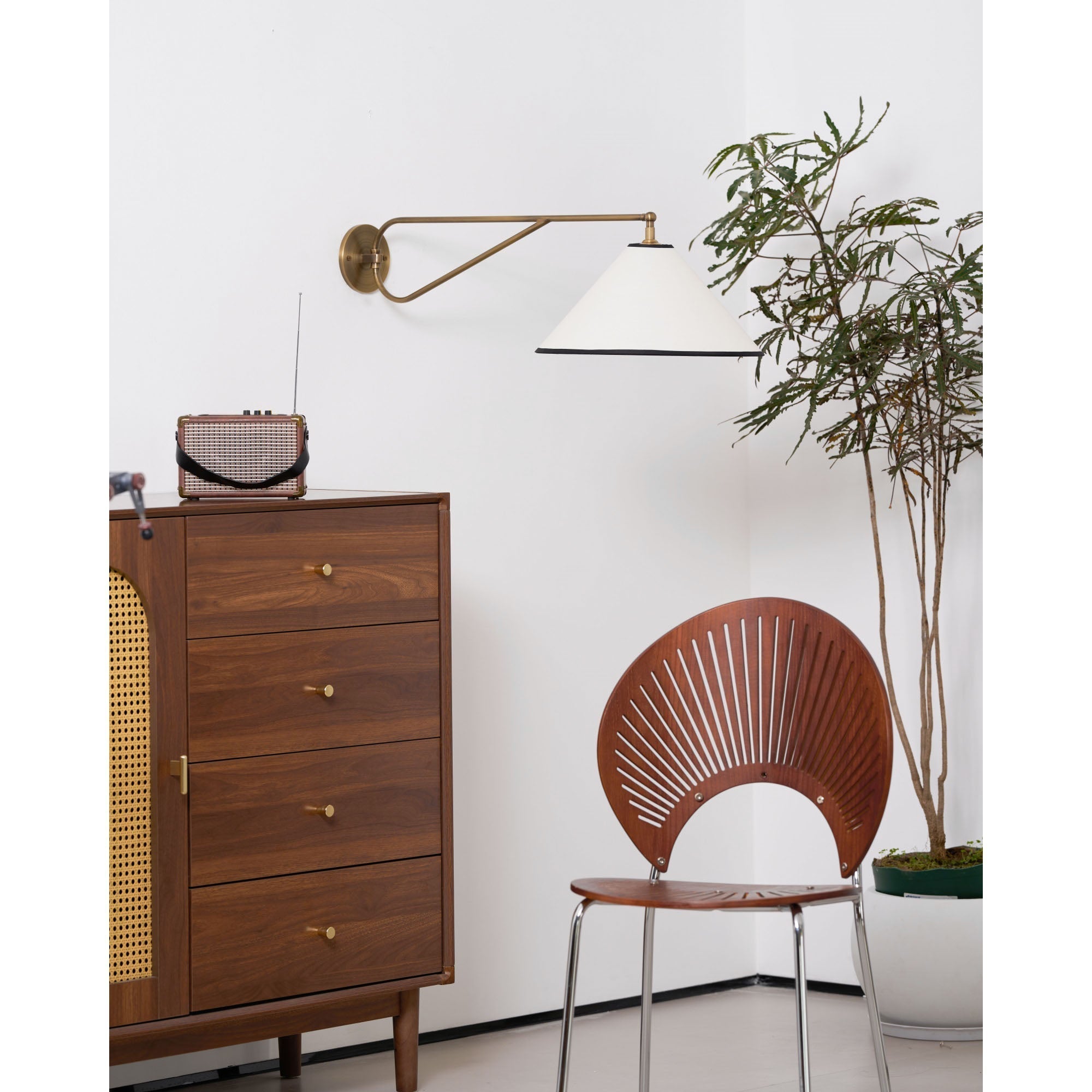 Nexa Wall Lamp