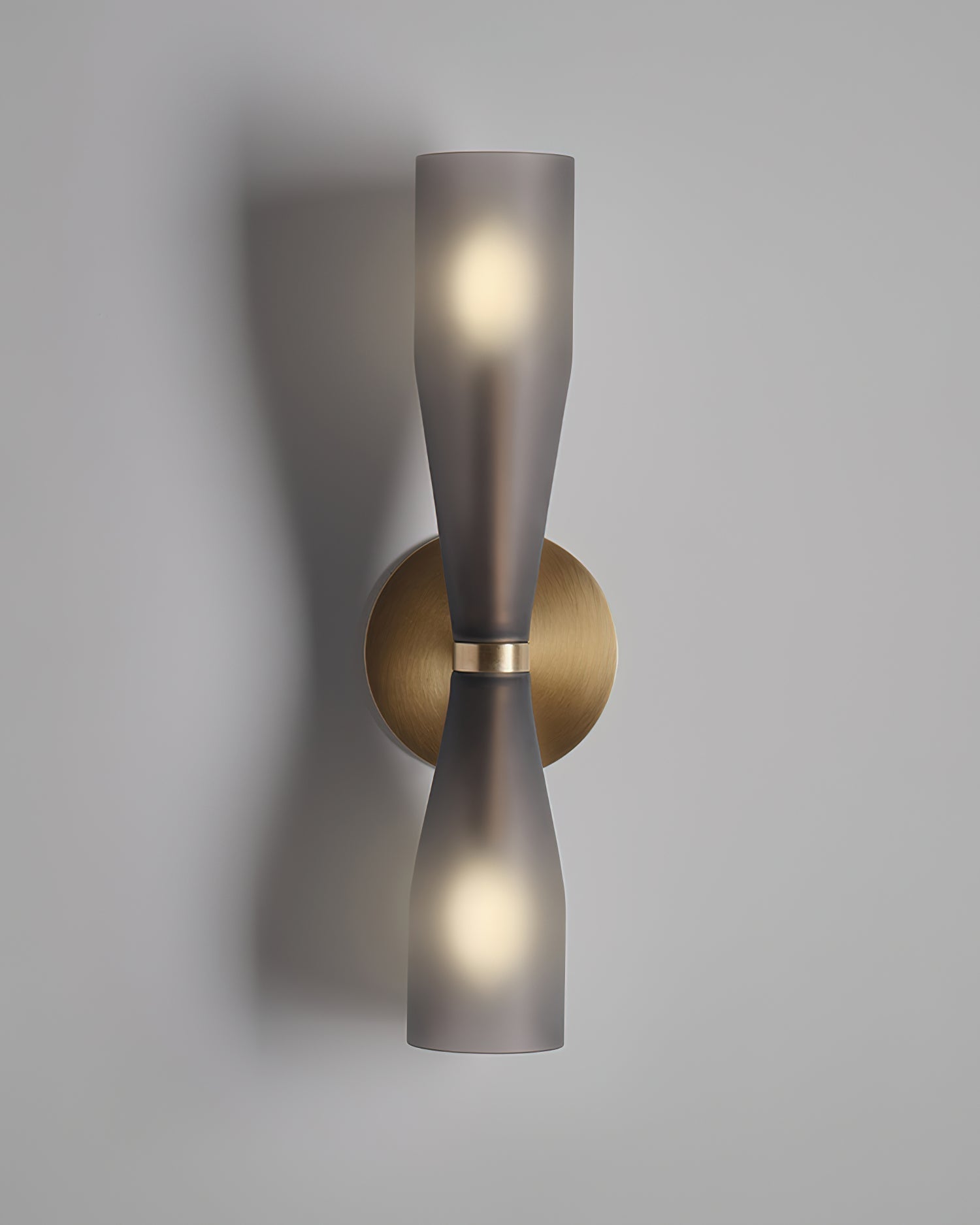 Sasha Wall Lamp