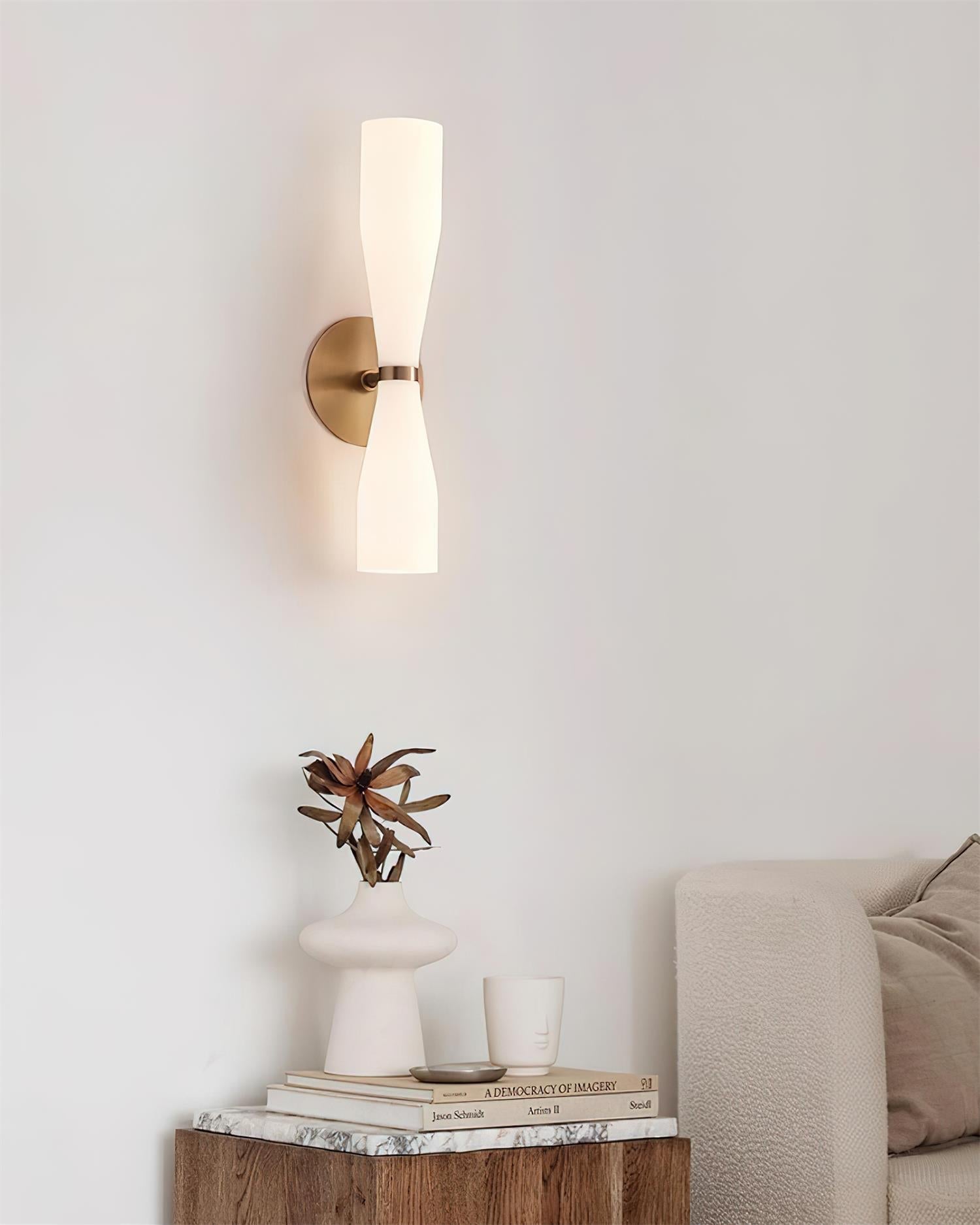 Sasha Wall Lamp