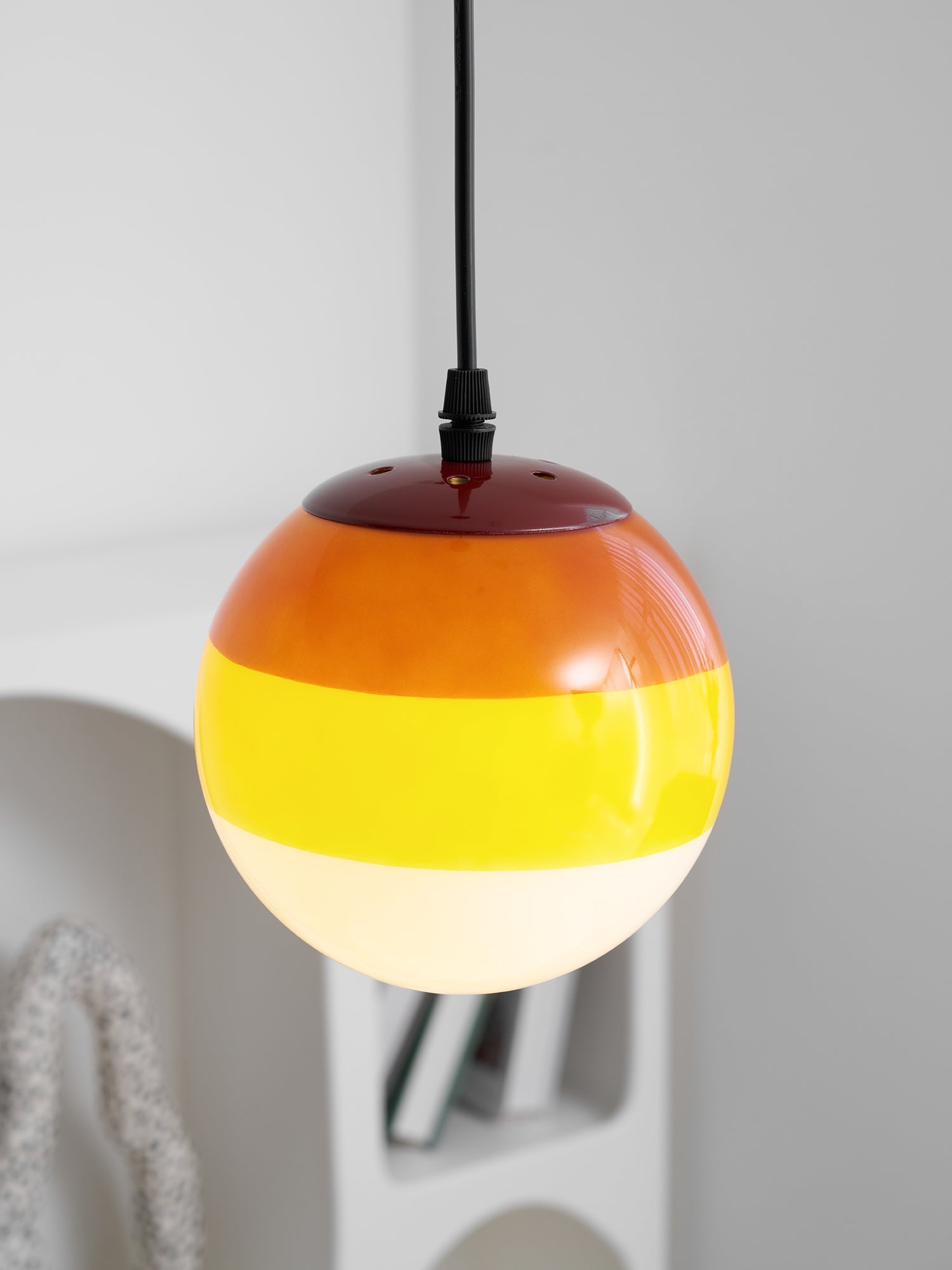 Dipping Pendant Light-Neutral Decor