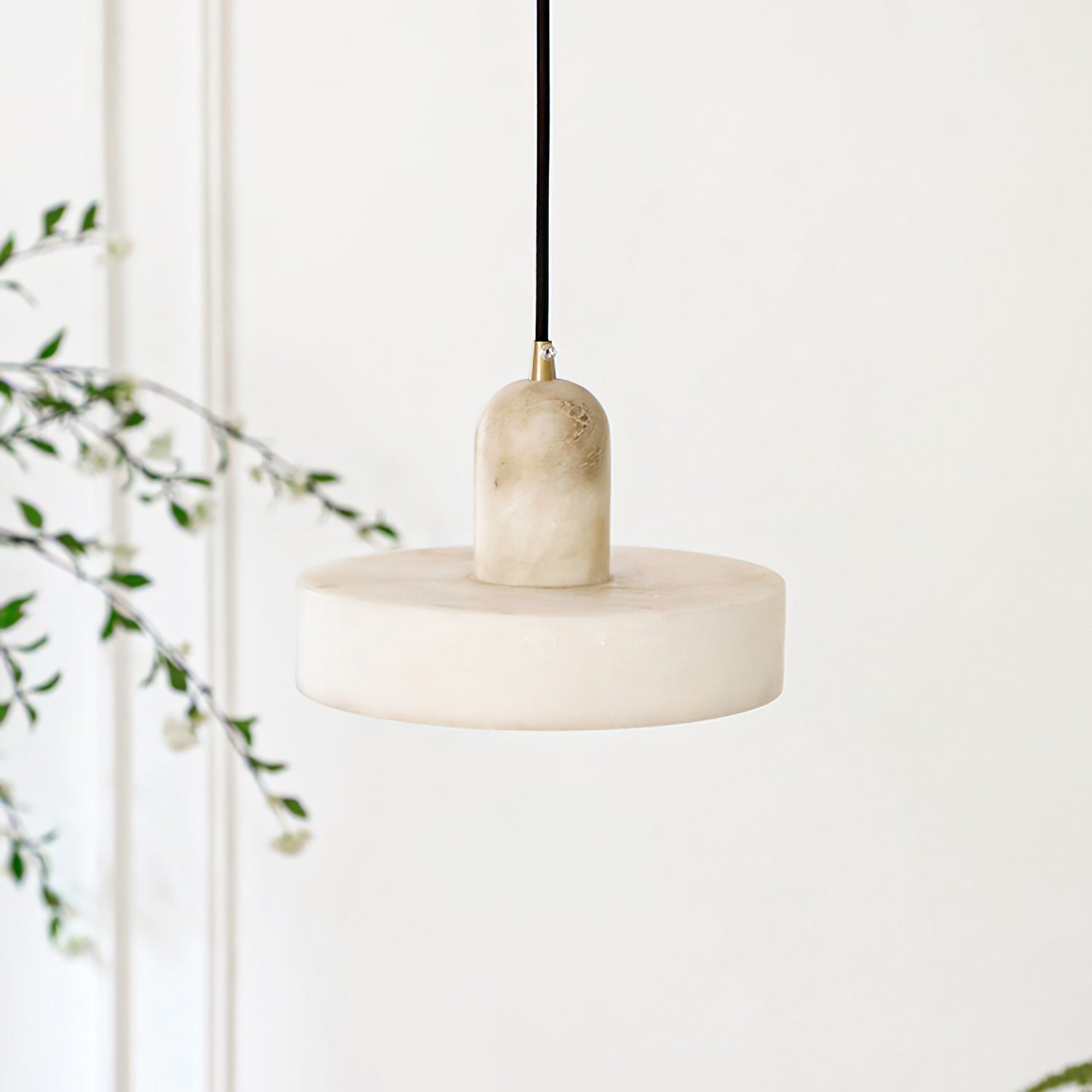 Luste  Disc Orb Alabaster Pendant Light