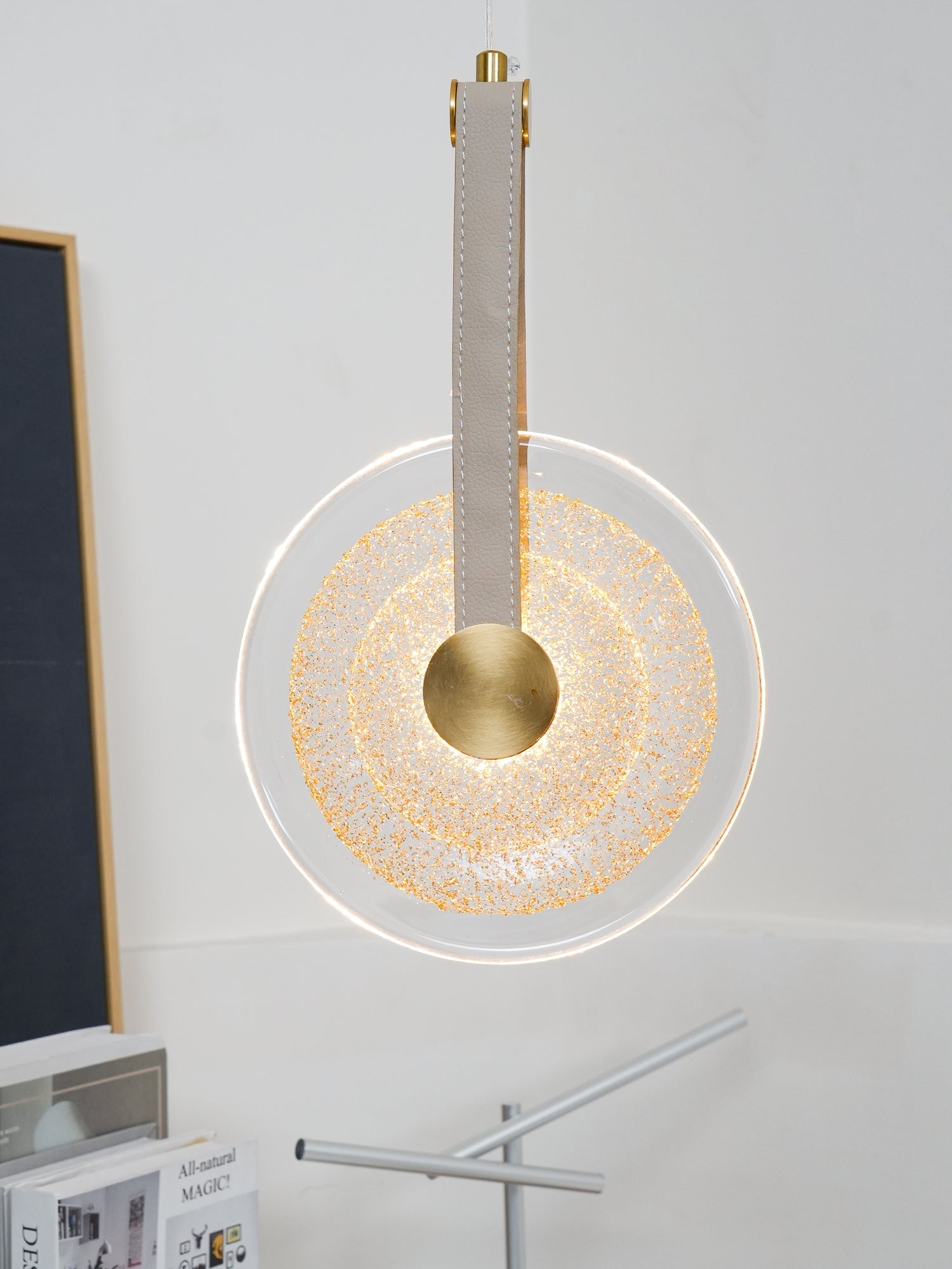 Zusk Leather Classic Pendant Lamp-Neutral Decor