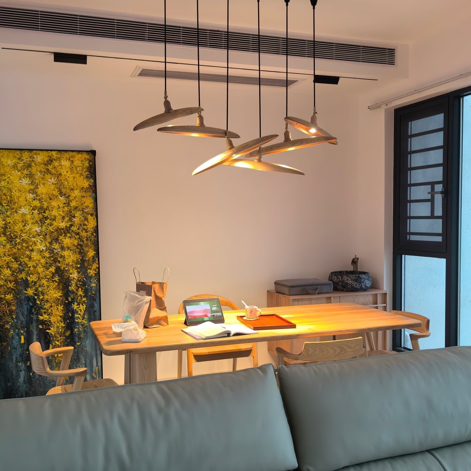 Zelirira Blade Wood Pendant Light-Neutral Decor