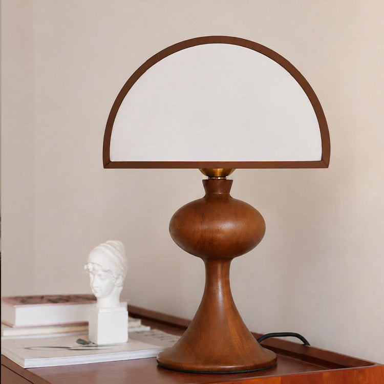 Evermont Table Lamp