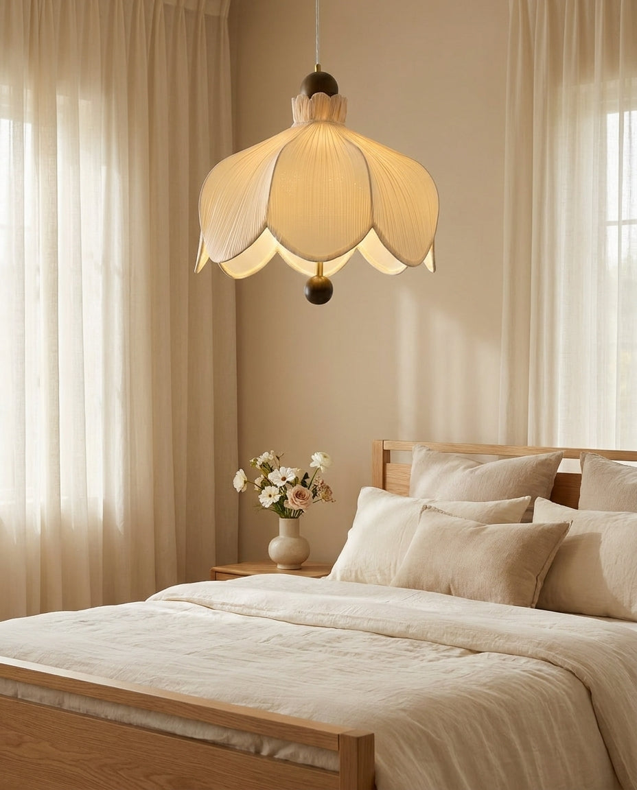 Ethas Pendant Light