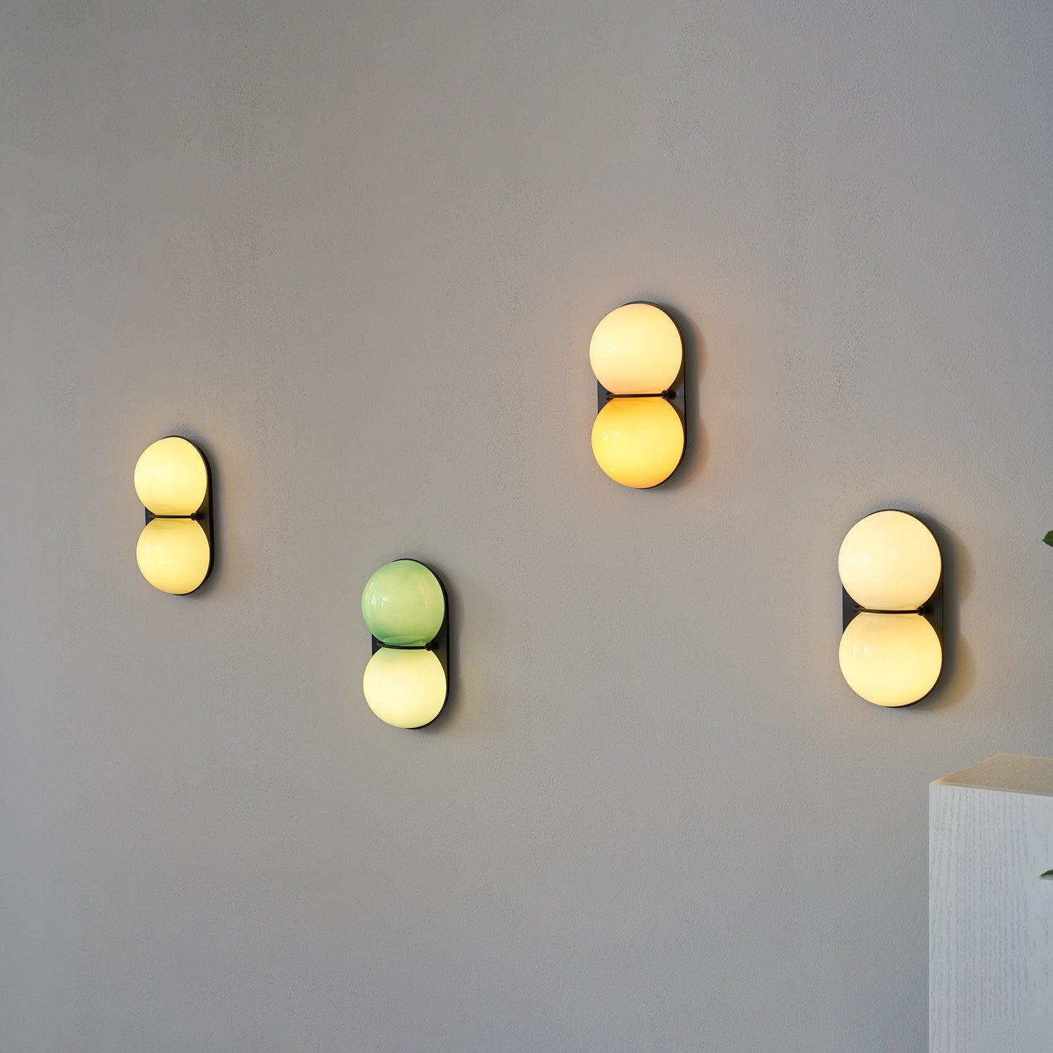 Blythe Wall Lamp