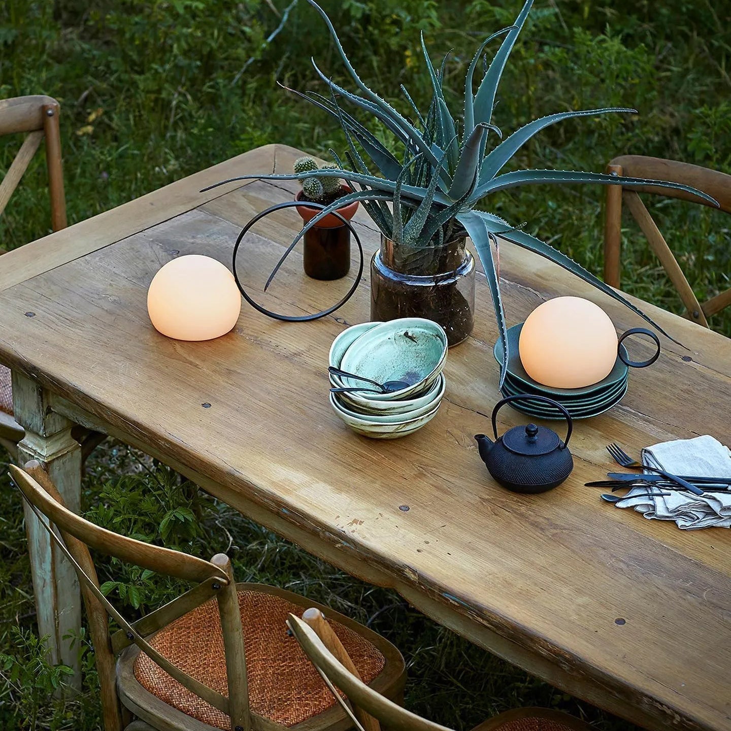 Cooper Minimalist Table Lamp-Neutral Decor