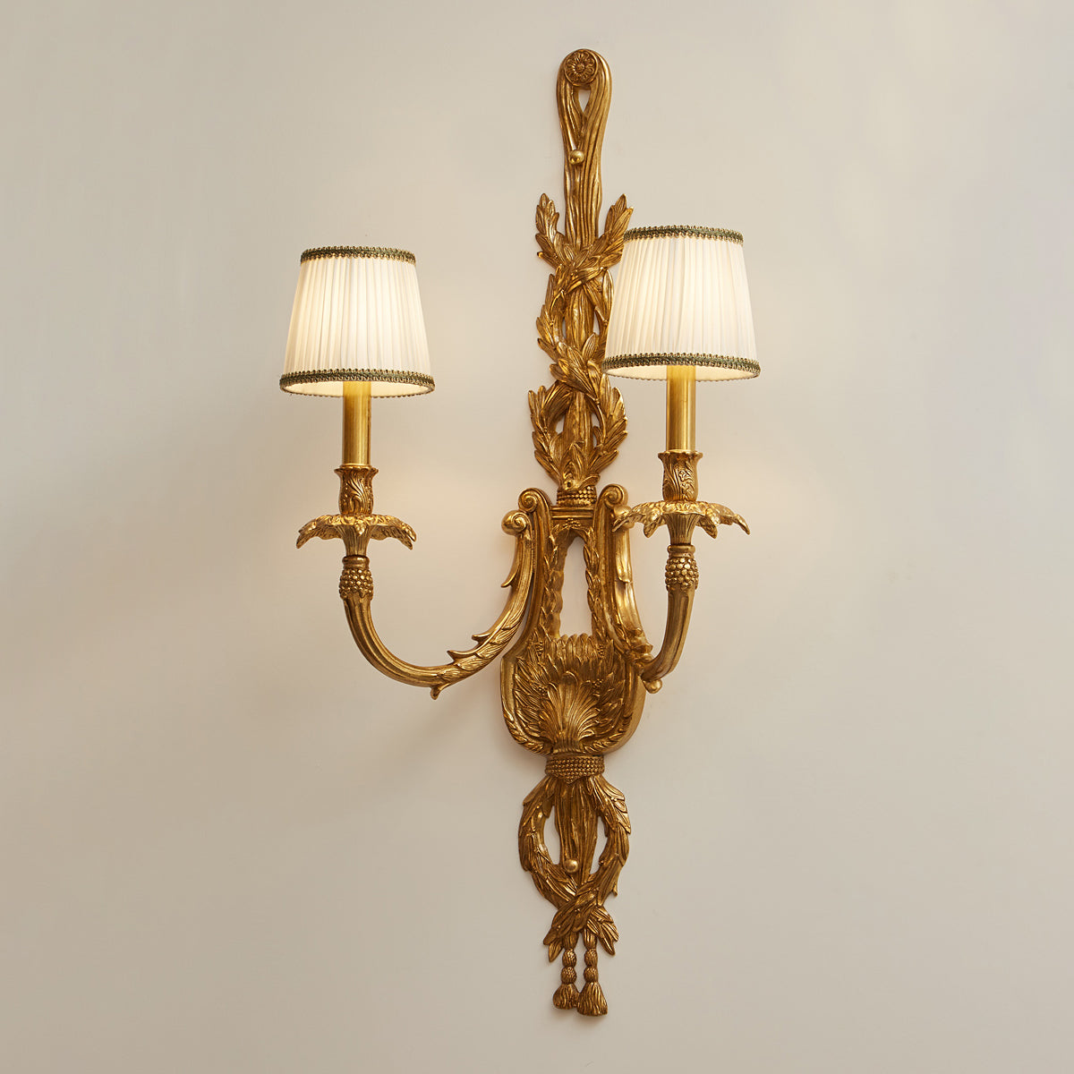 The 2-head version of the Dominique Wall Lamp, size L 45cm.