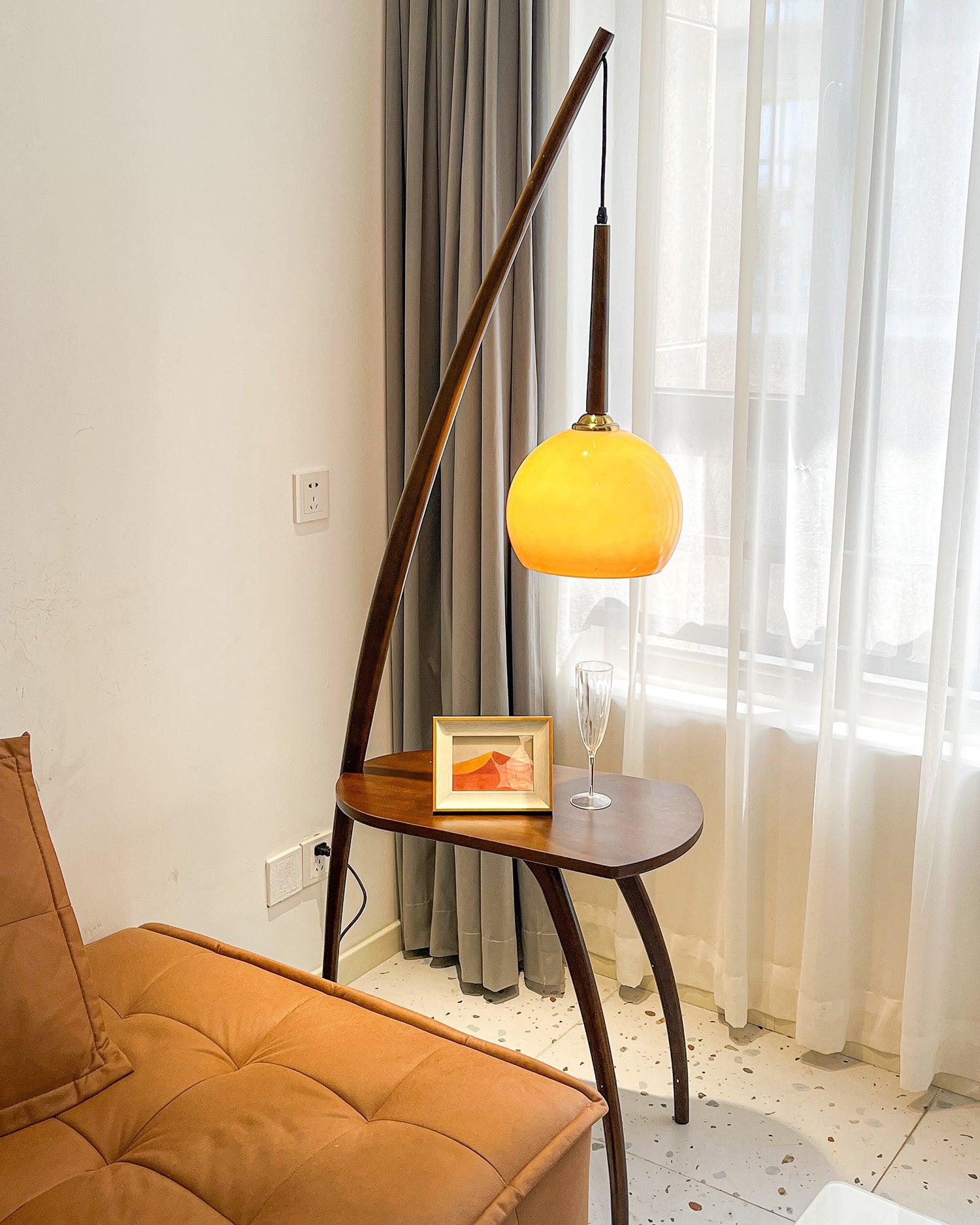 Pollo Floor Lamp