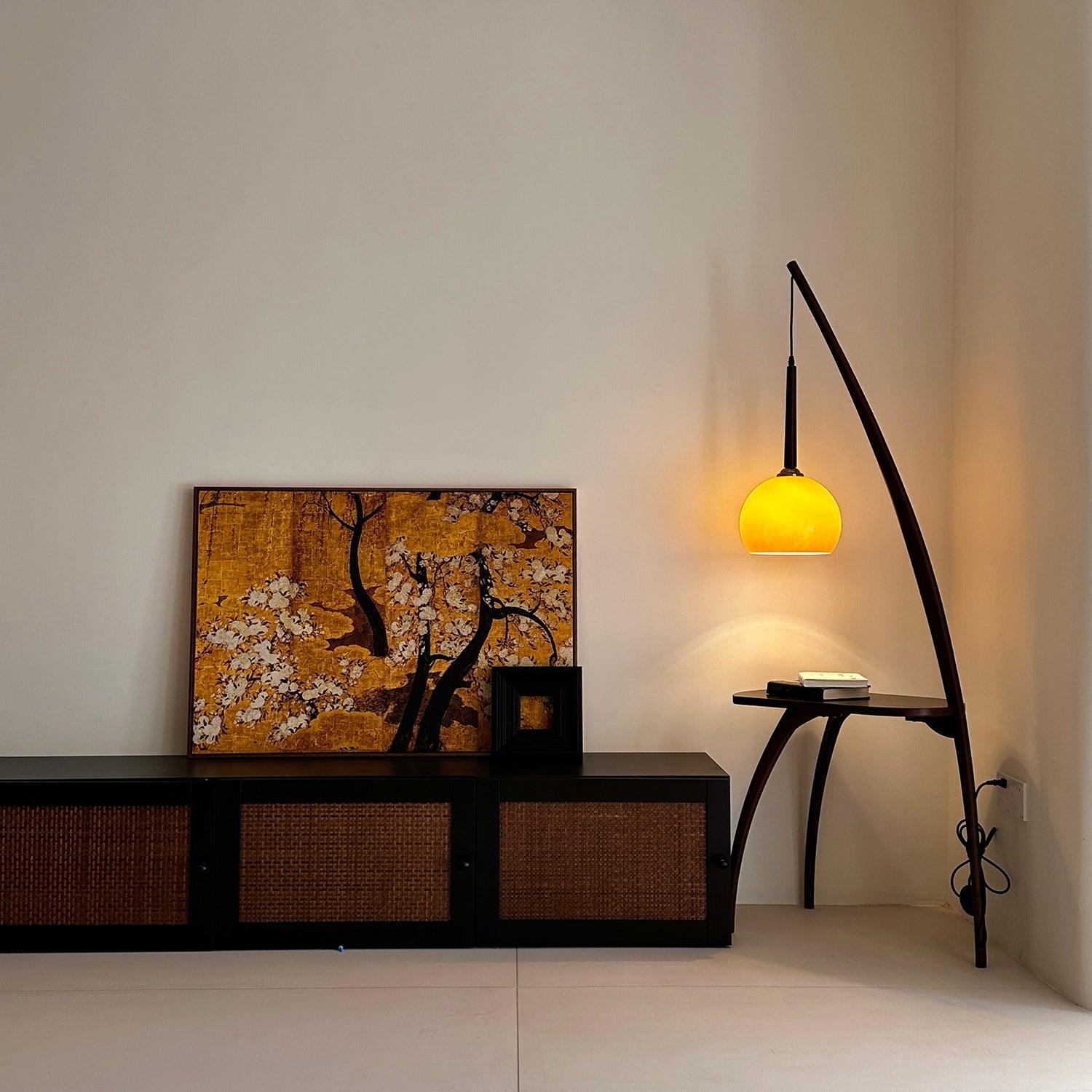 Pollo Floor Lamp