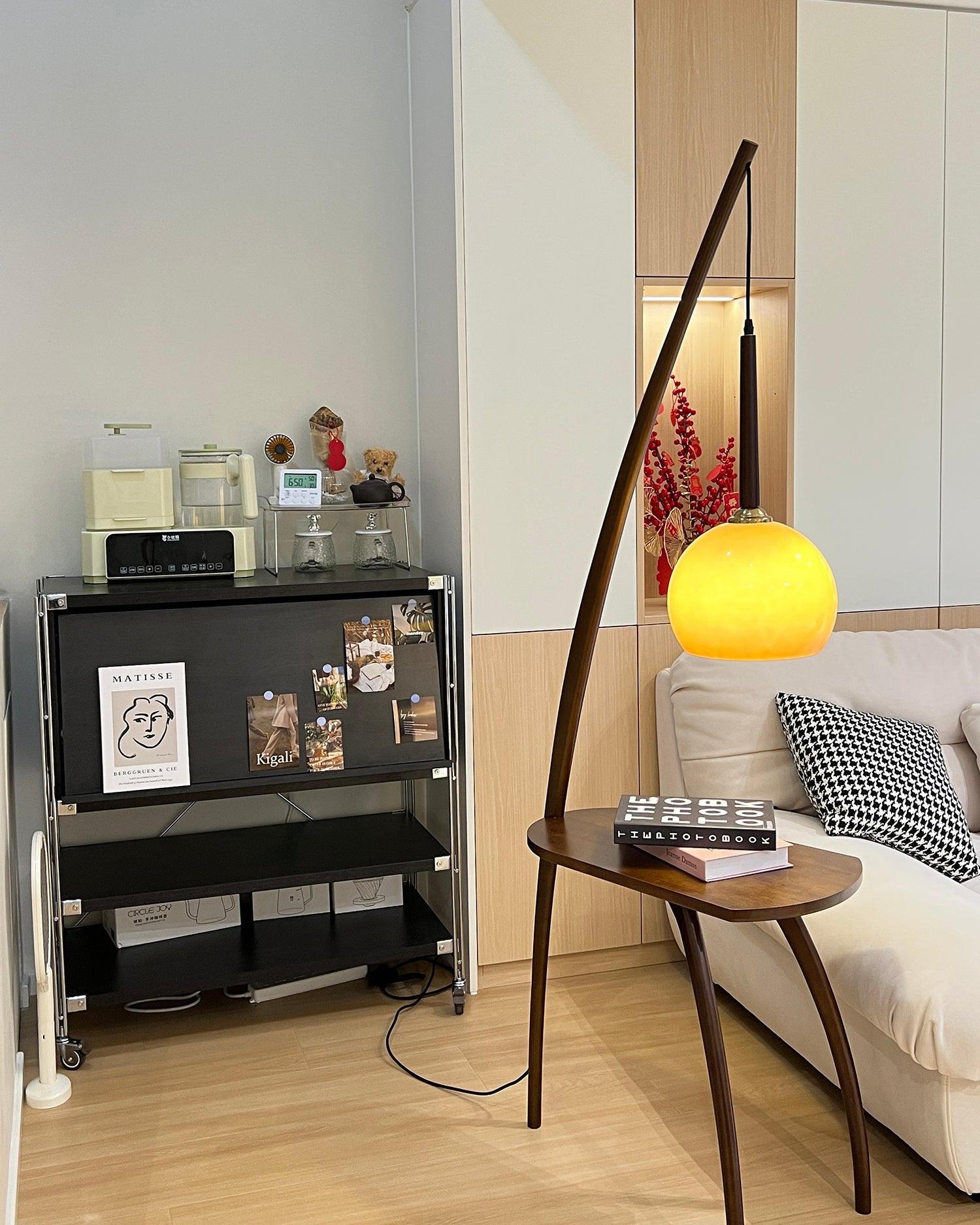 Pollo Floor Lamp