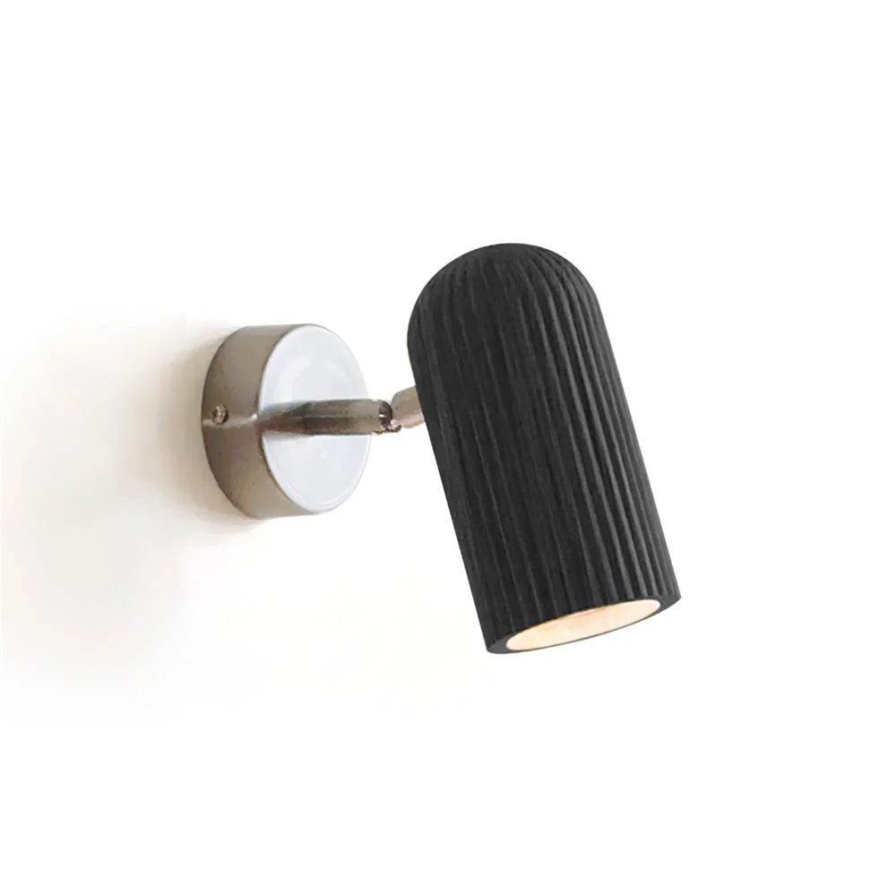 Ravik Wall Lamp