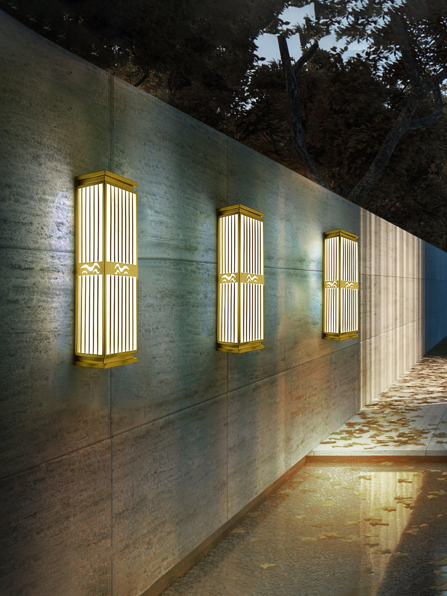 Lustra Wall Light Brass Oriental for Entryway-Neutral Decor