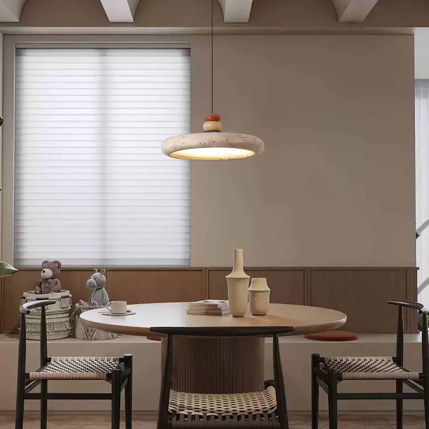 Cuvarora Disc Travertine Pendant Light-Neutral Decor