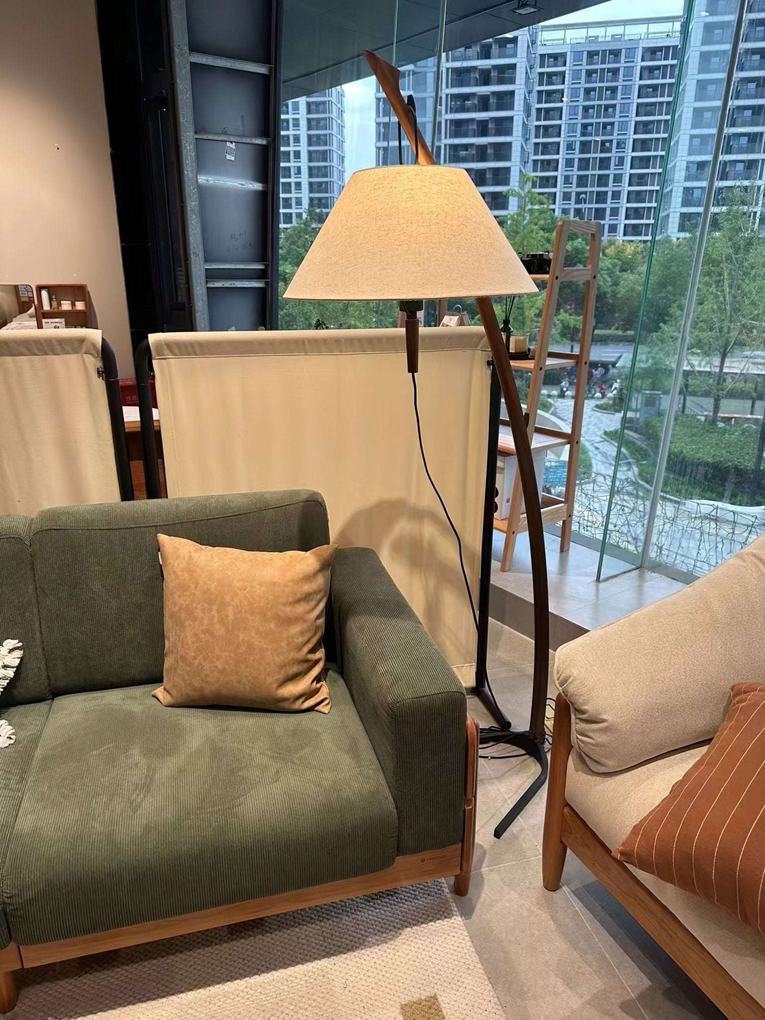 Irigen Arc Floor Lamp-Neutral Decor