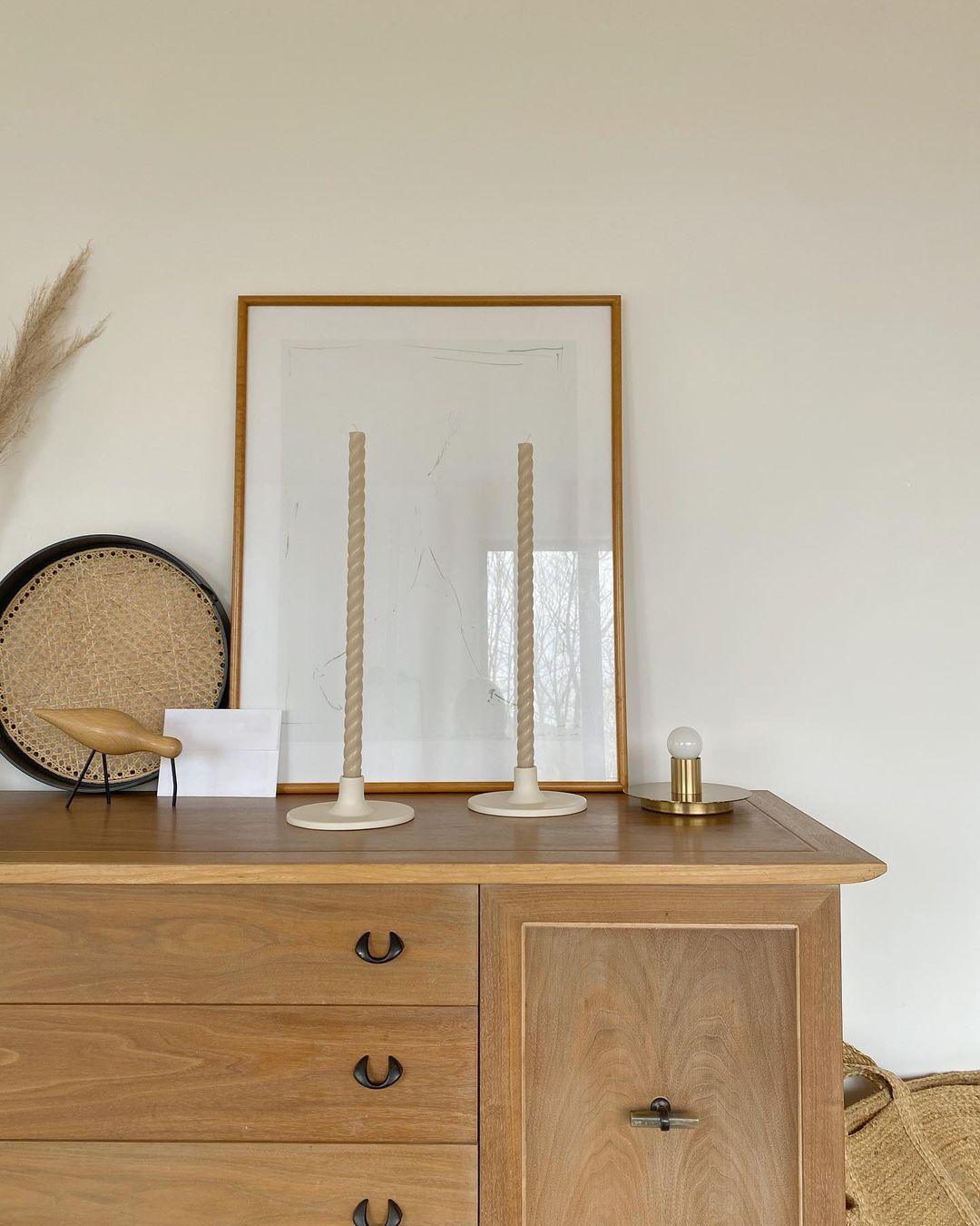 Lustra Wall Lamp Brass Bulb-Neutral Decor
