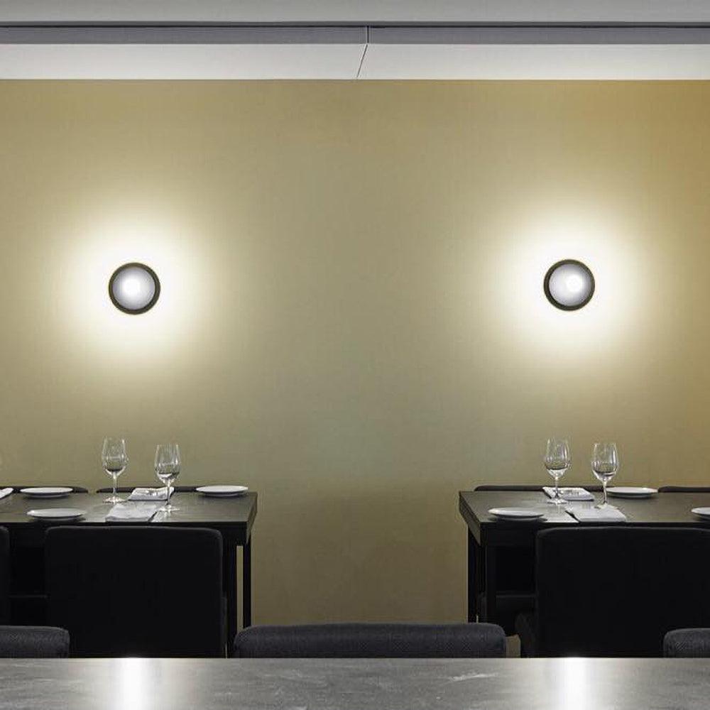 Lustra Wall Lamp Brass Bulb-Neutral Decor