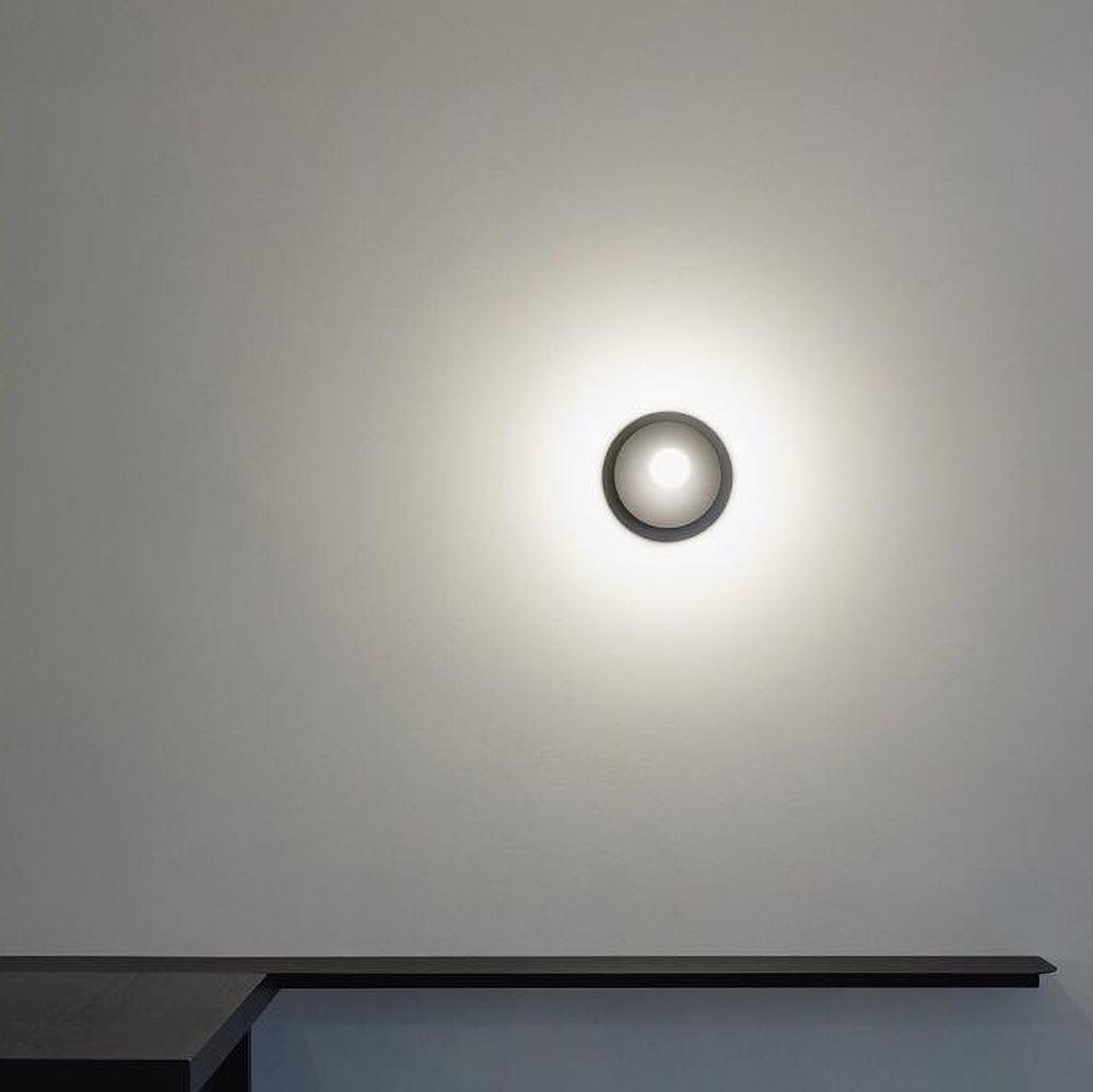 Lustra Wall Lamp Brass Bulb-Neutral Decor