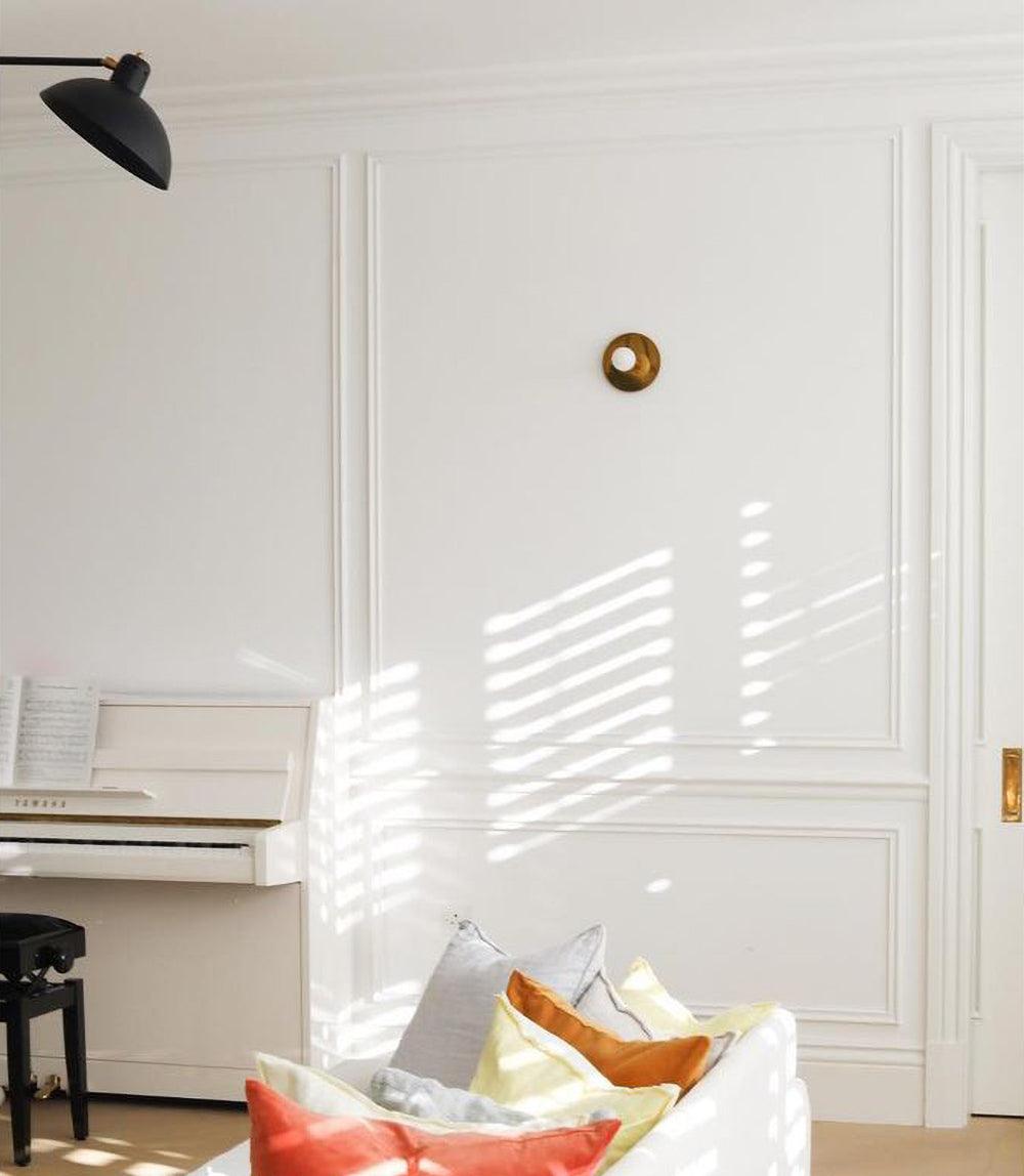 Lustra Wall Lamp Brass Bulb-Neutral Decor