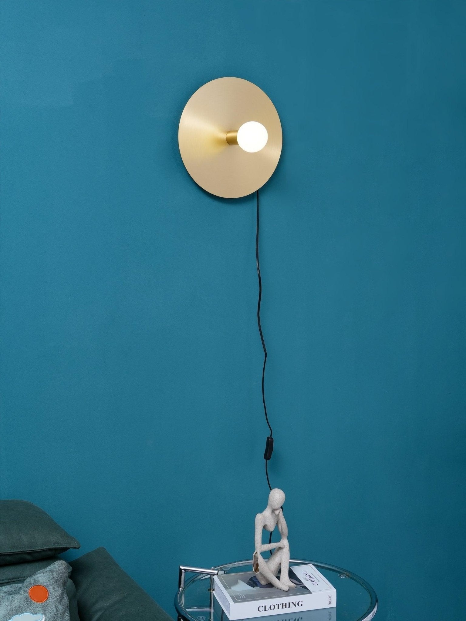 Lustra Wall Lamp Brass Bulb-Neutral Decor