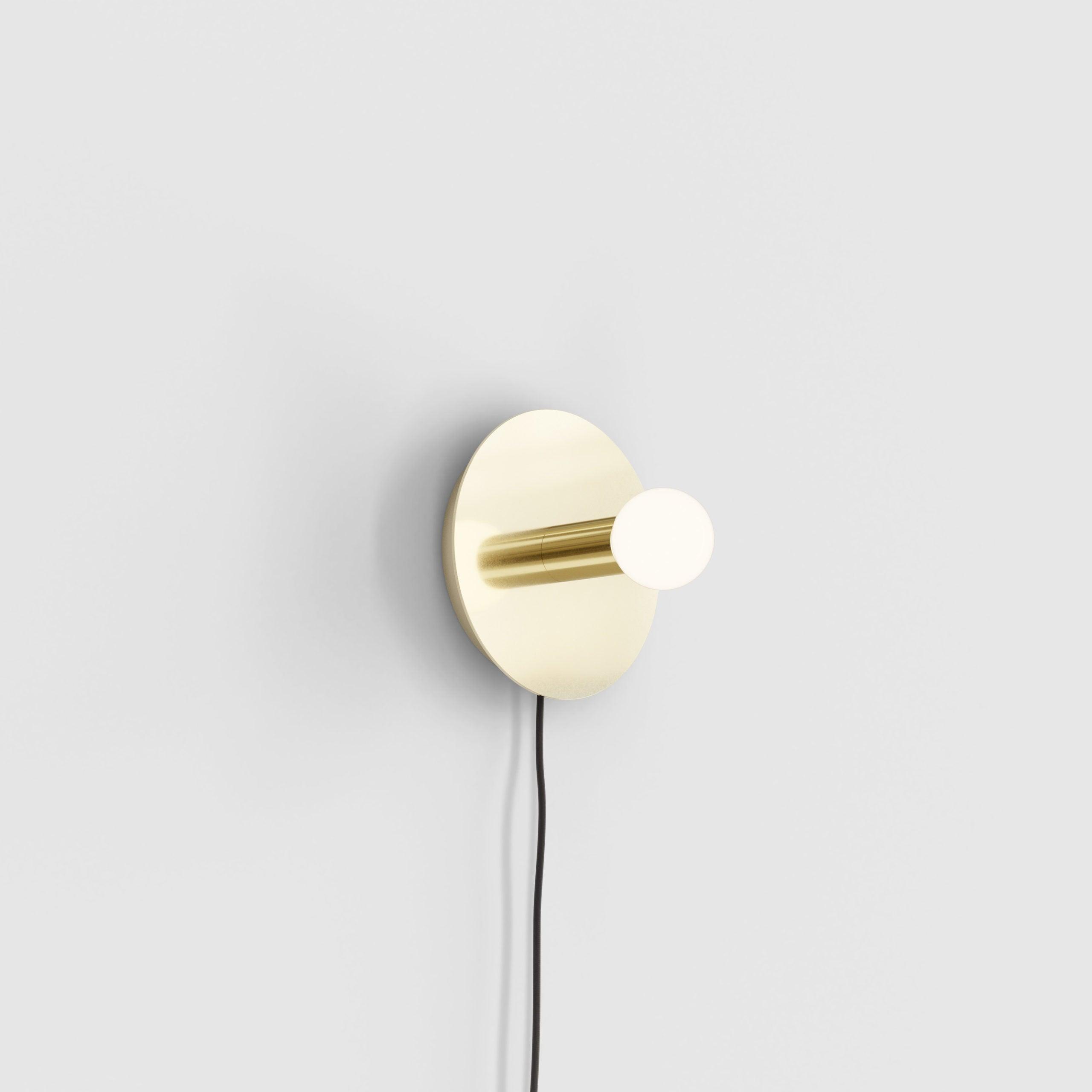 Lustra Wall Lamp Brass Bulb-Neutral Decor
