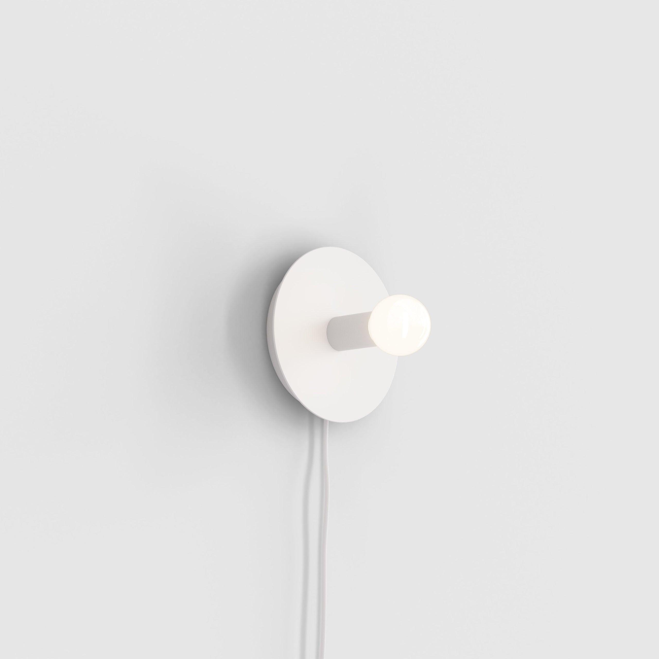 Lustra Wall Lamp Brass Bulb-Neutral Decor