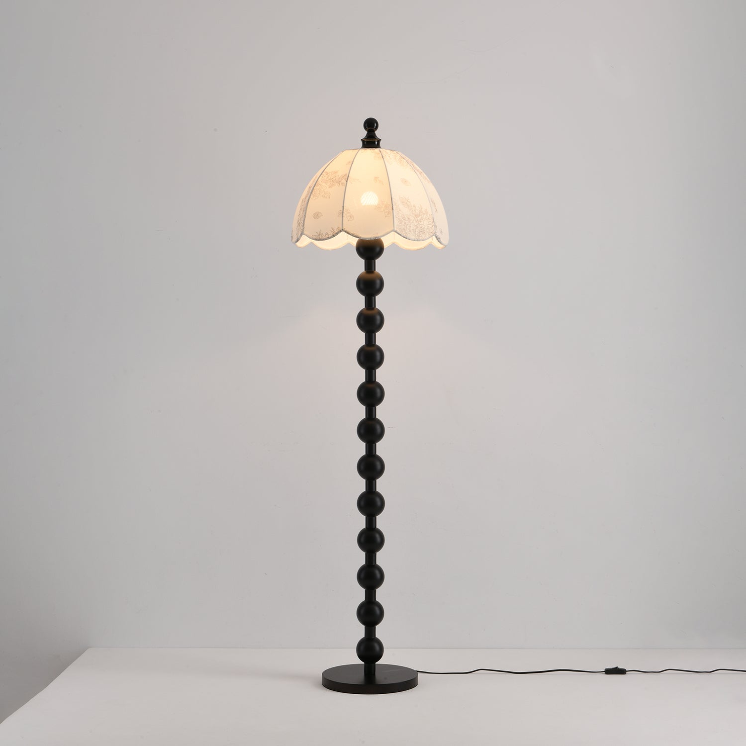 Ryan Modern Floor Lamp-Neutral Decor
