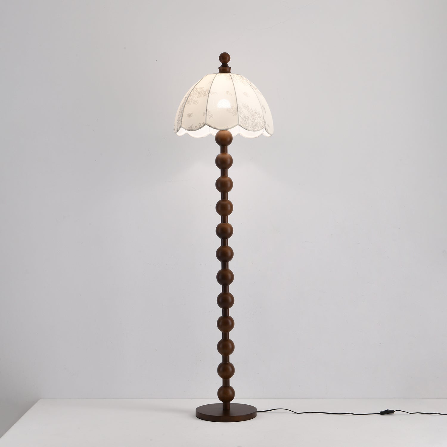 Ryan Modern Floor Lamp-Neutral Decor