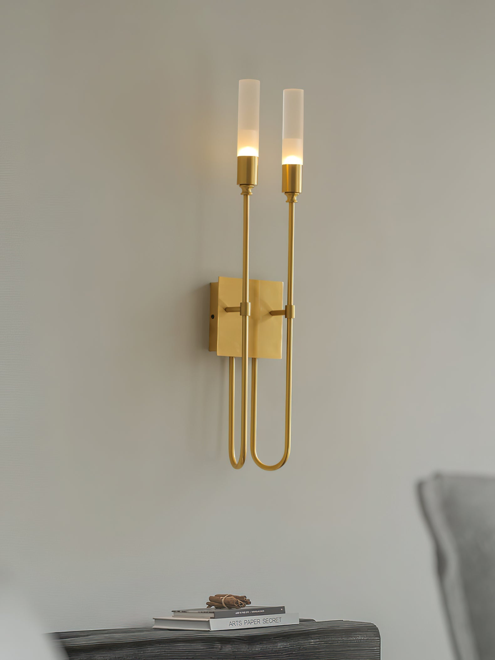 Yvori Wall Lamp Double Rod Minimalist-Neutral Decor