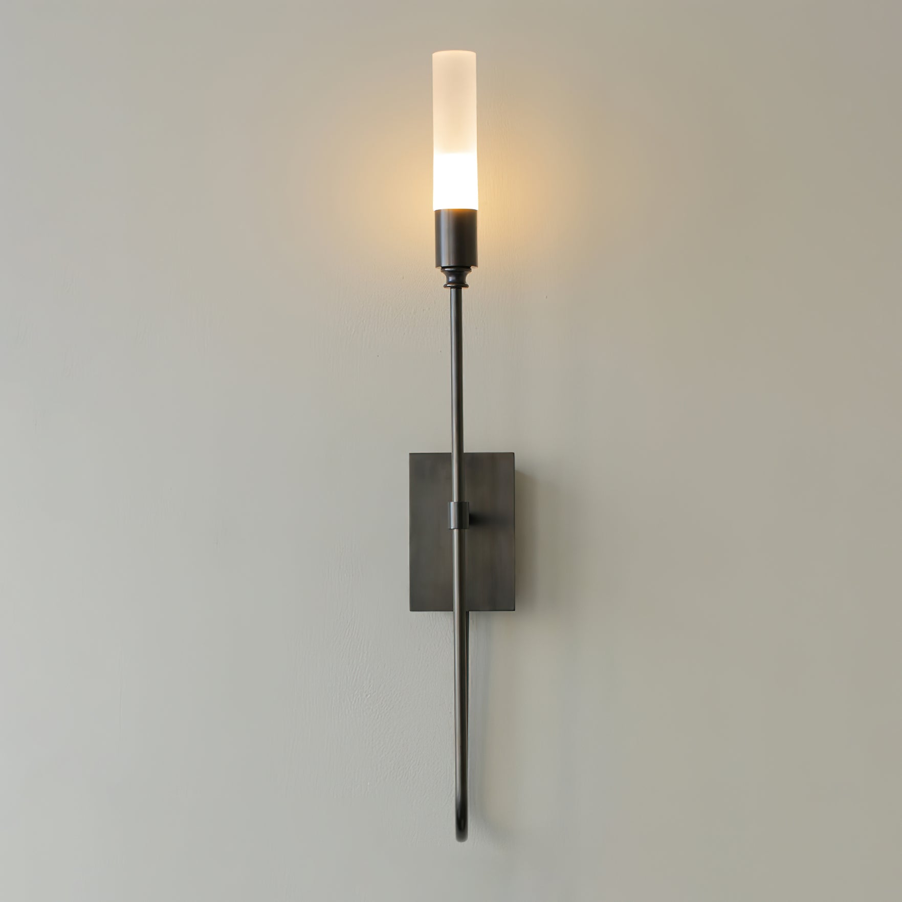Yvori Wall Lamp Double Rod Minimalist-Neutral Decor