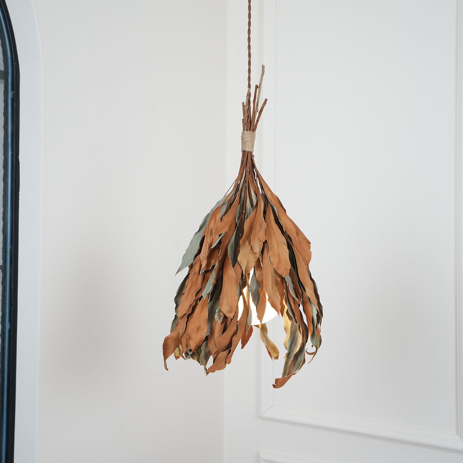 Lirien Nature Pendant Lamp-Neutral Decor