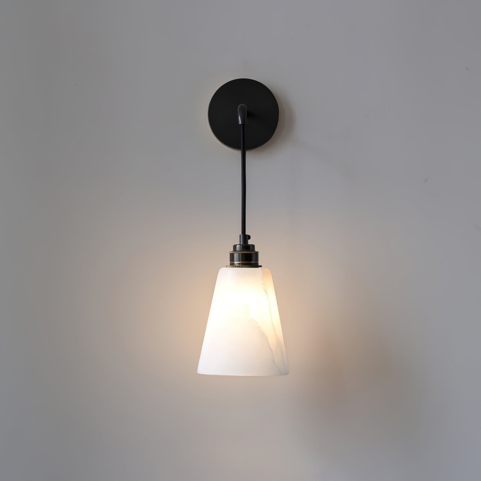 Yarlan Alabaster Wall Pendant Light-Neutral Decor