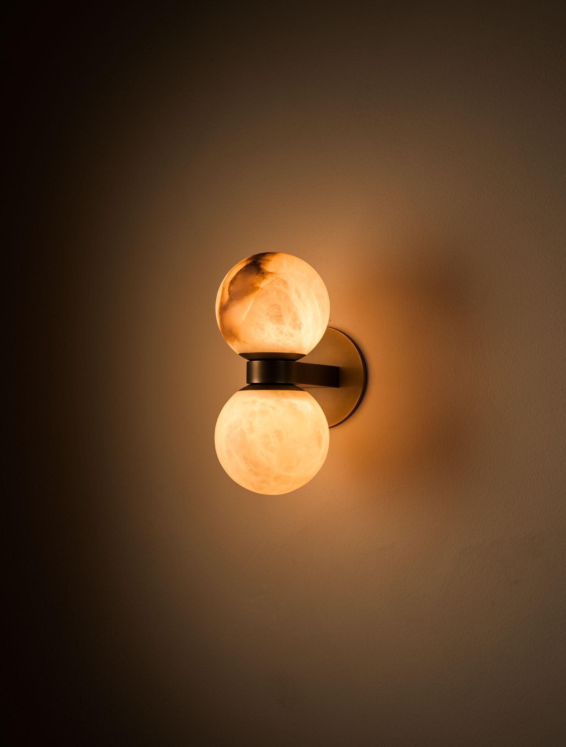 Lush Globe Alabaster Wall Lamp-Neutral Decor