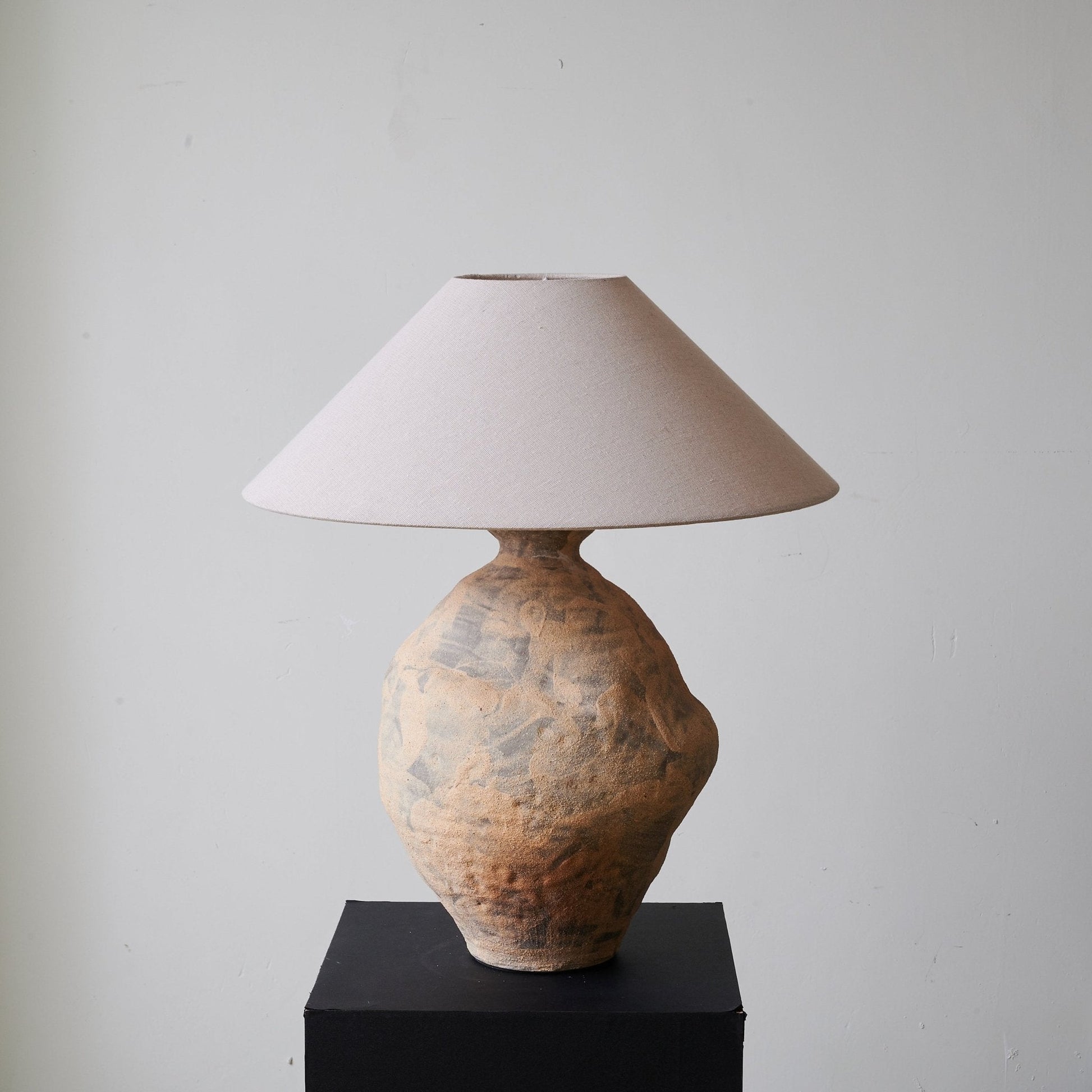 Bria wabi-sabi Ceramics Table Lamp-Neutral Decor