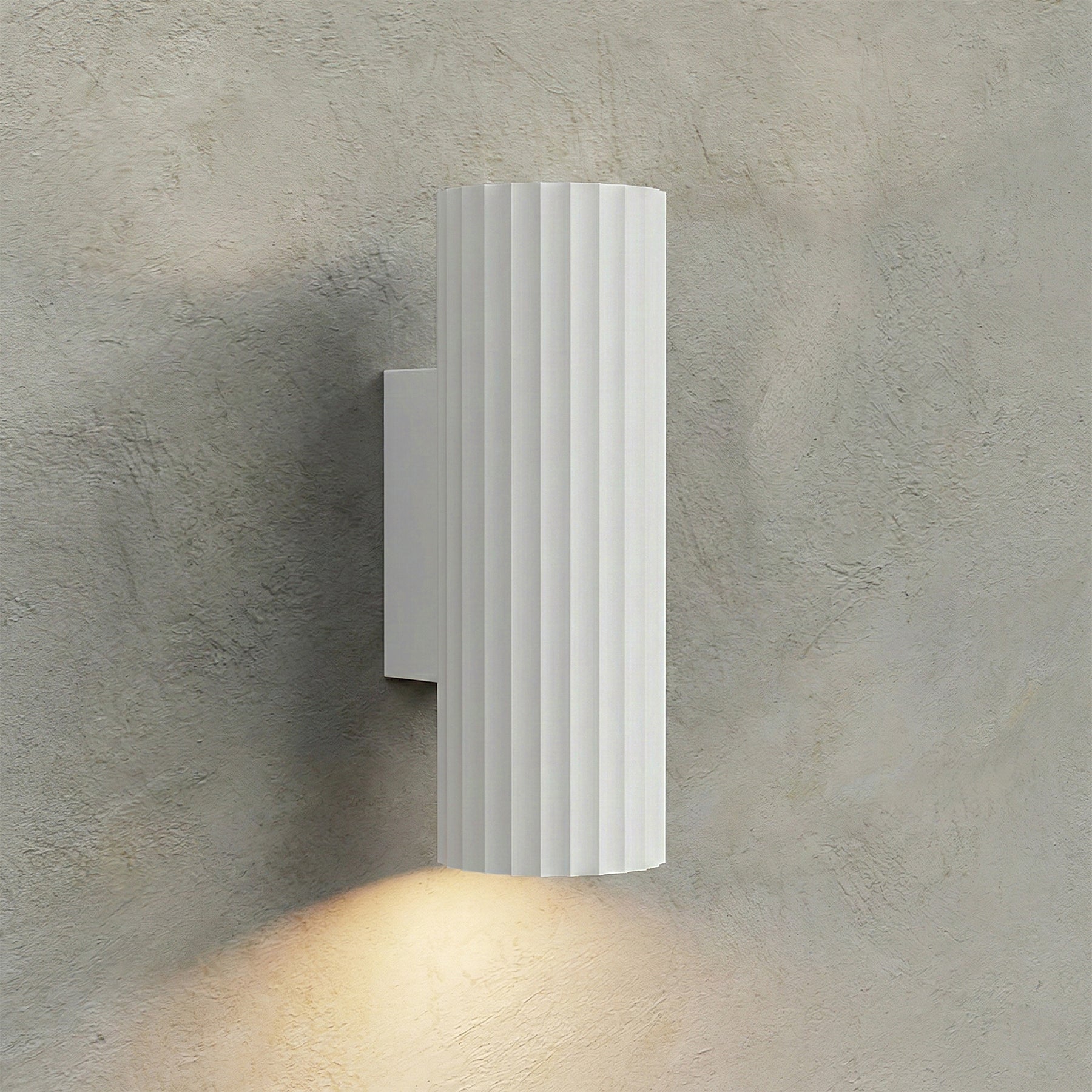 Verena Wall Light