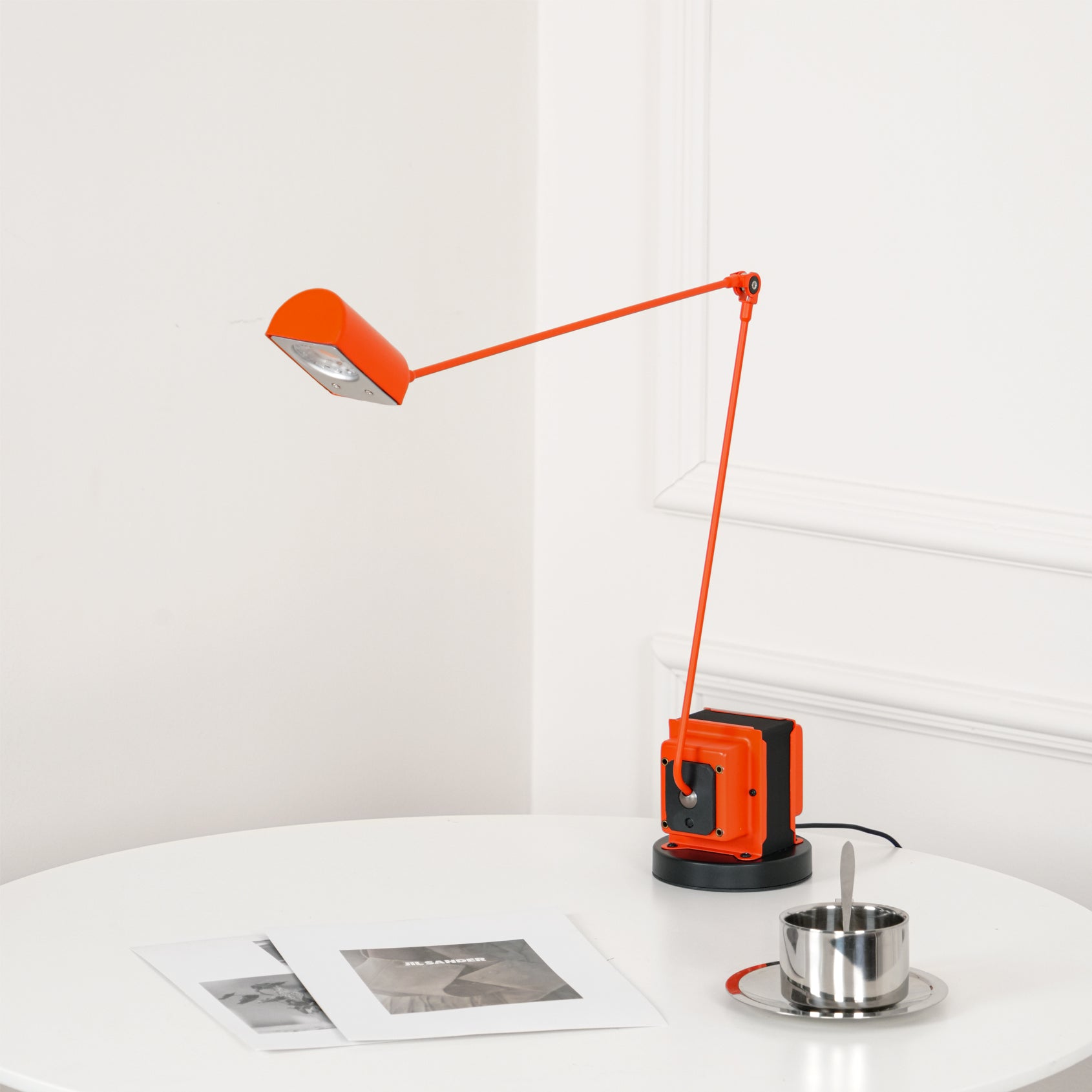 Orvyn Minimalist Table Lamp-Neutral Decor