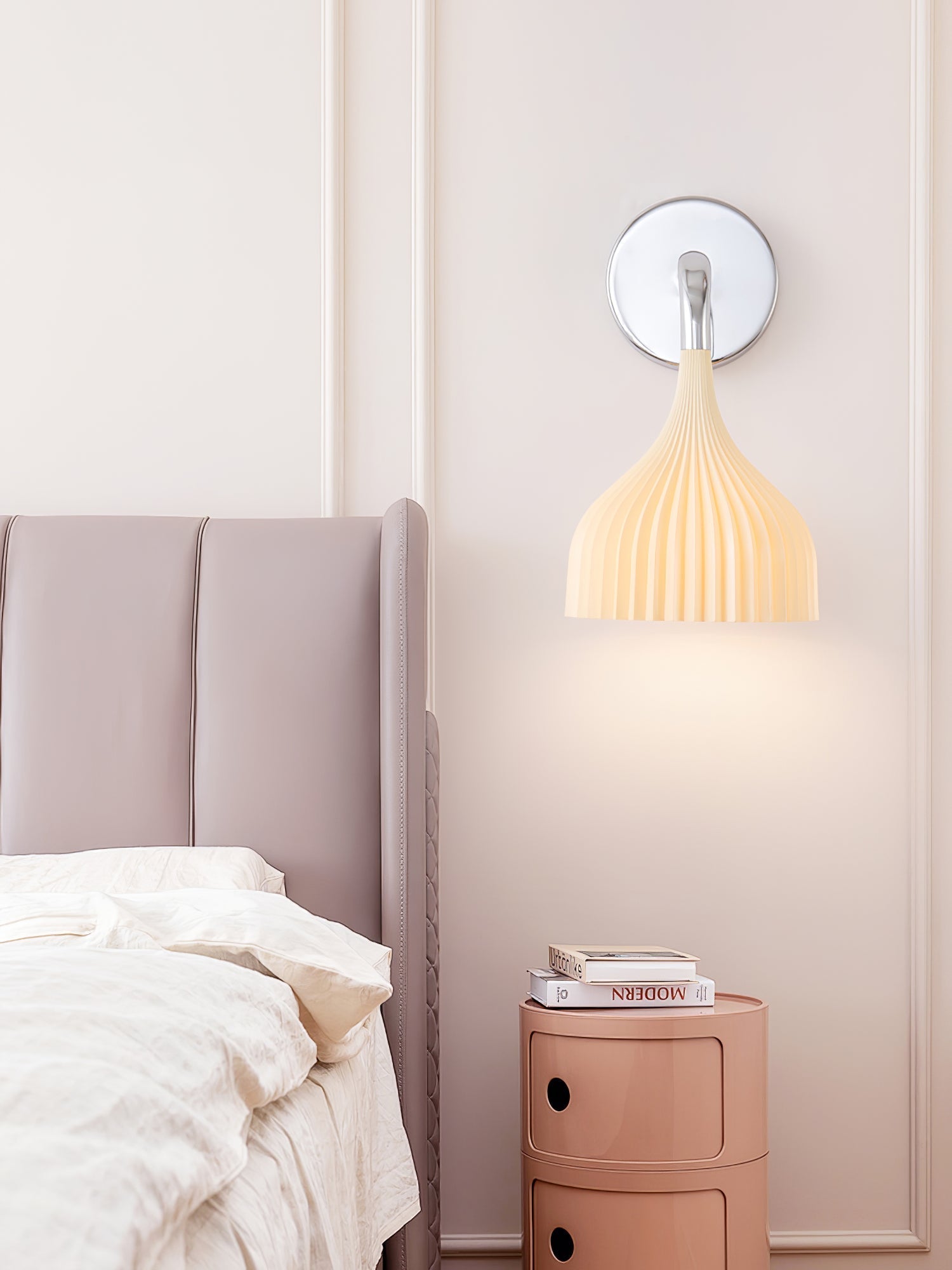 Aurzorus Modern Minimalist Plastic Wall Lamp-Neutral Decor