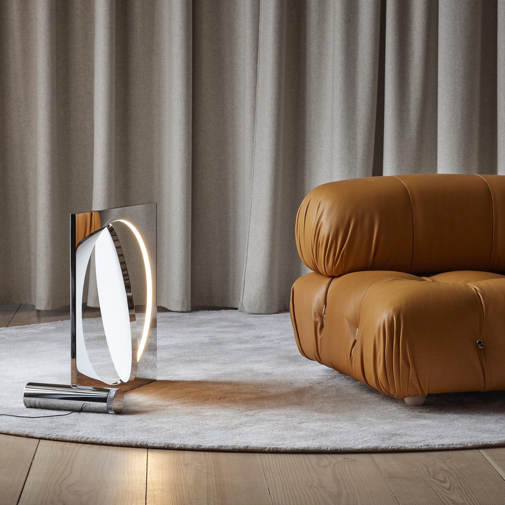 Gami Modern Table Lamp-Neutral Decor