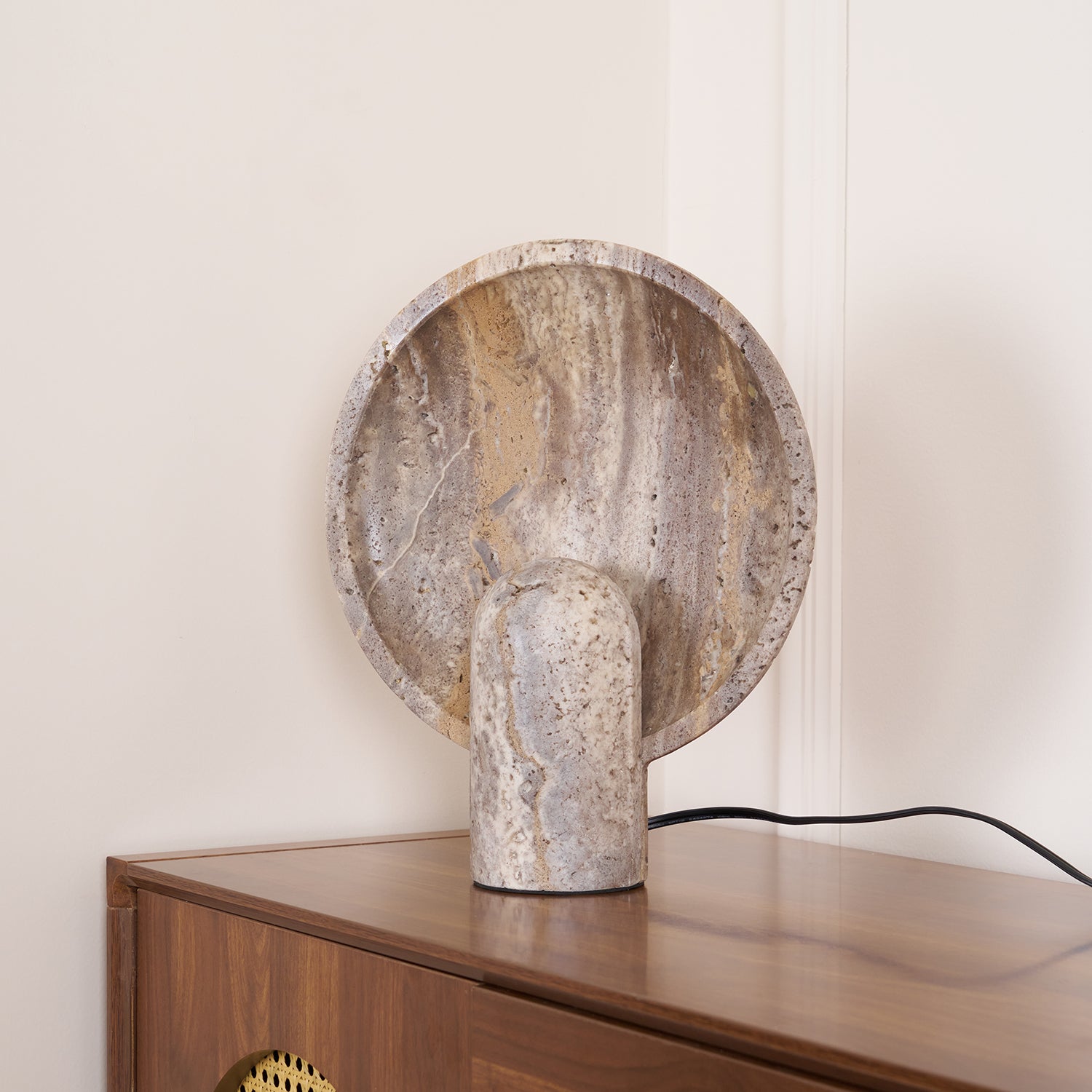 Valemu Saucer-Base Travertine Table Lamp-Neutral Decor