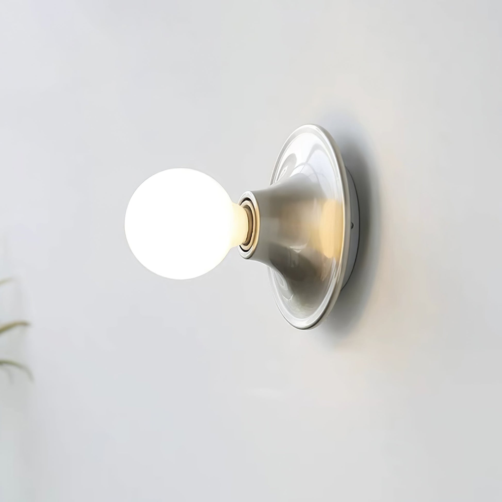 Ortheen Modern Minimalist Glass Sconce Wall lamp-Neutral Decor