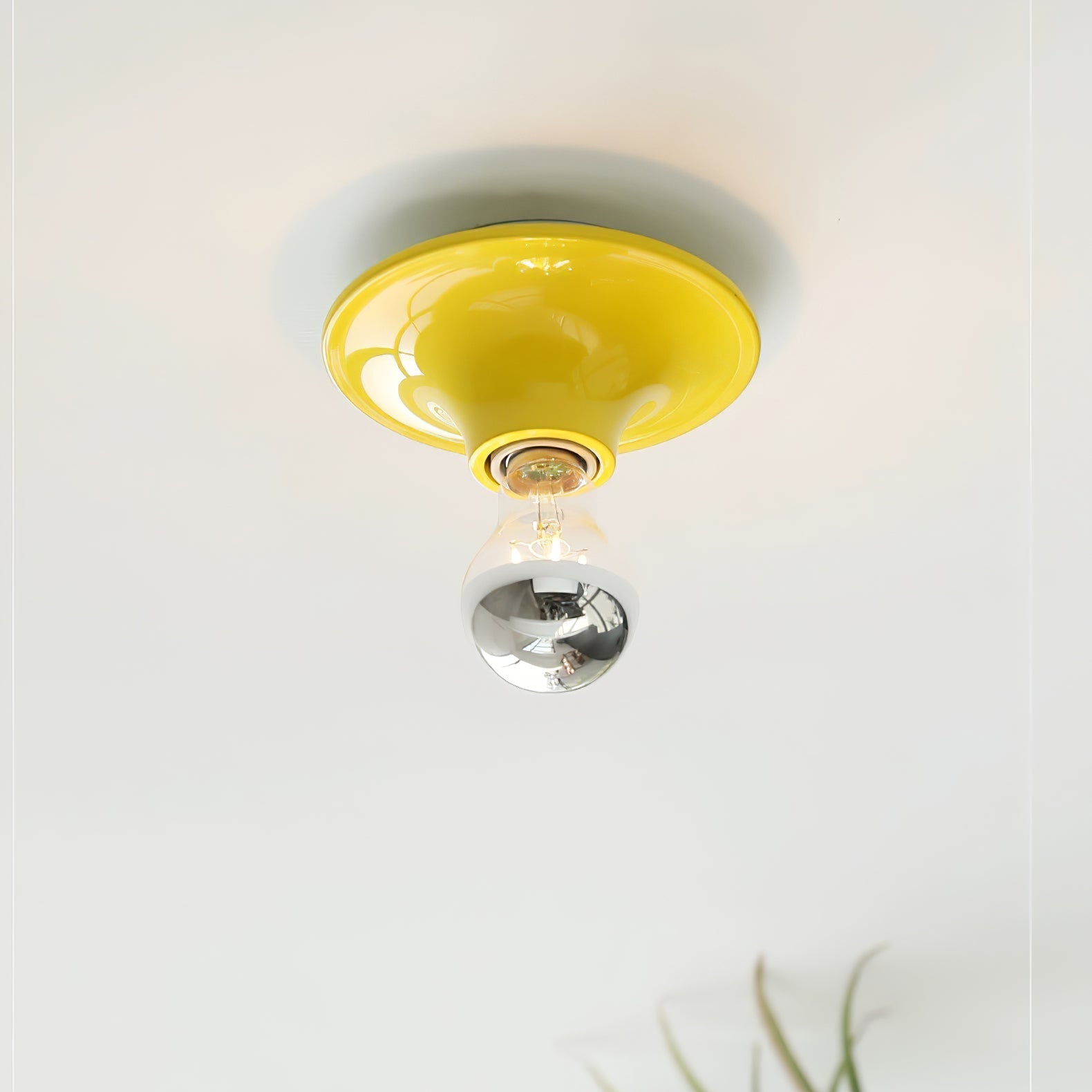 Ortheen Modern Minimalist Glass Sconce Wall lamp-Neutral Decor