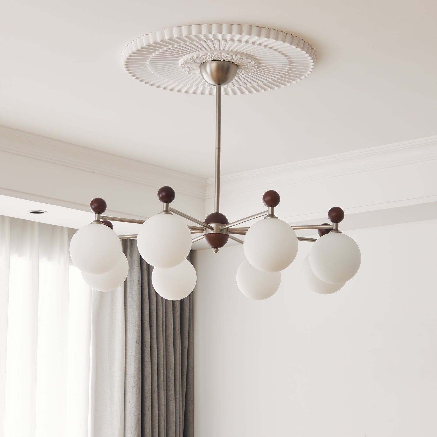 Cimirora Traditional Elegance Wood Glass Chandelier-Neutral Decor