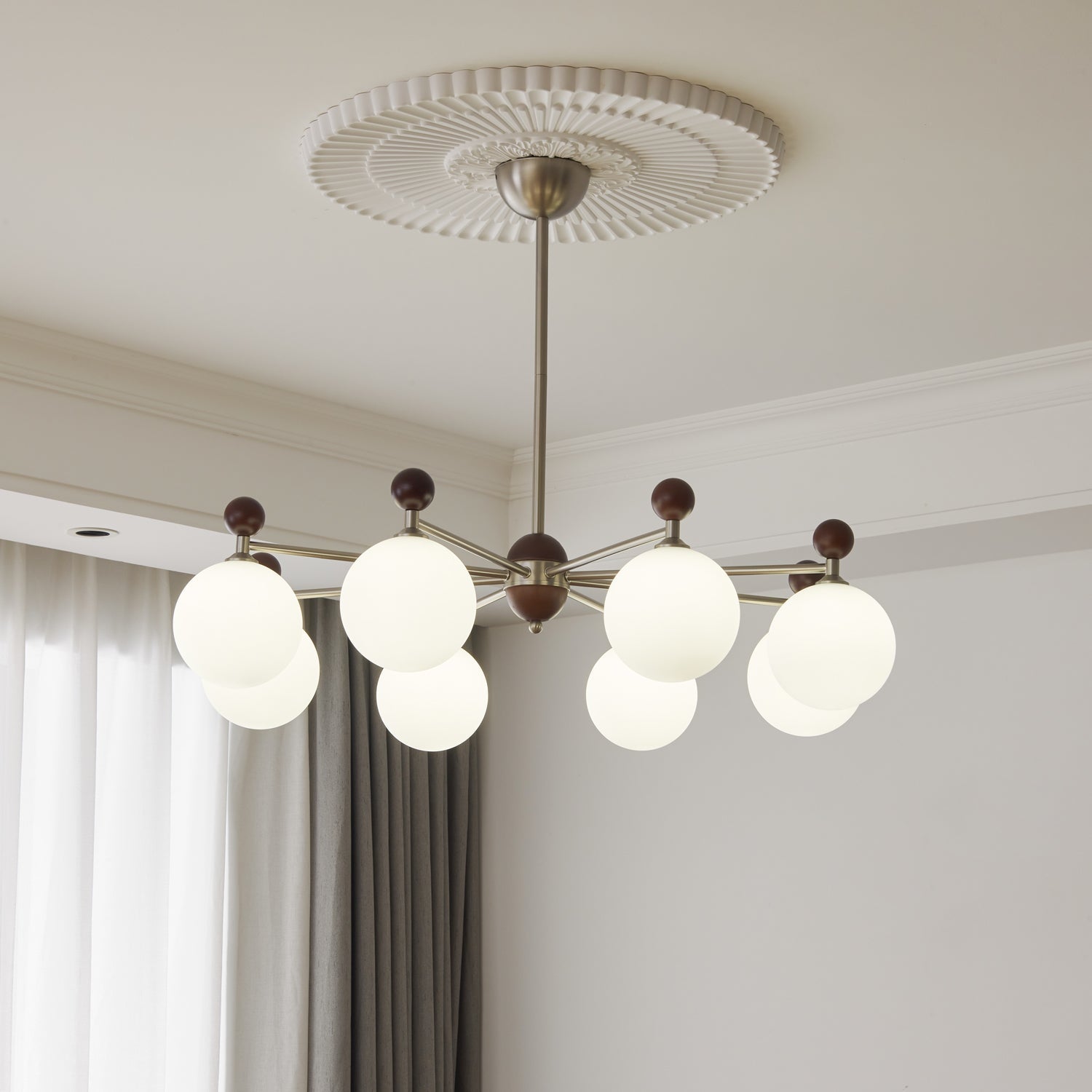 Cimirora Traditional Elegance Wood Glass Chandelier-Neutral Decor