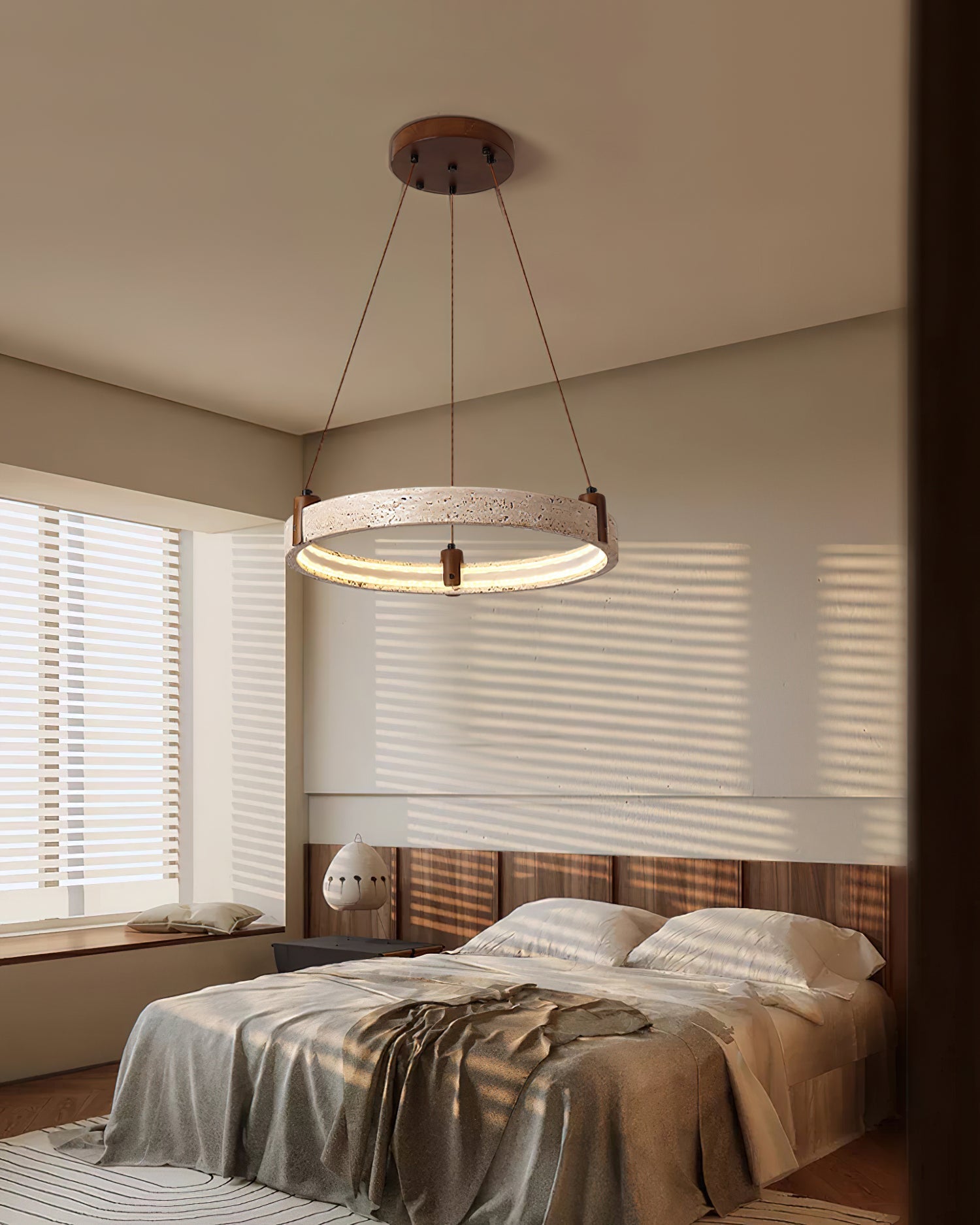 Elarion Chandelier