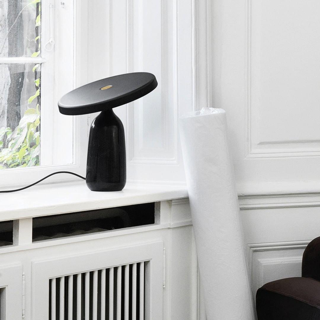Astrian Marble Minimalist Table Lamp-Neutral Decor